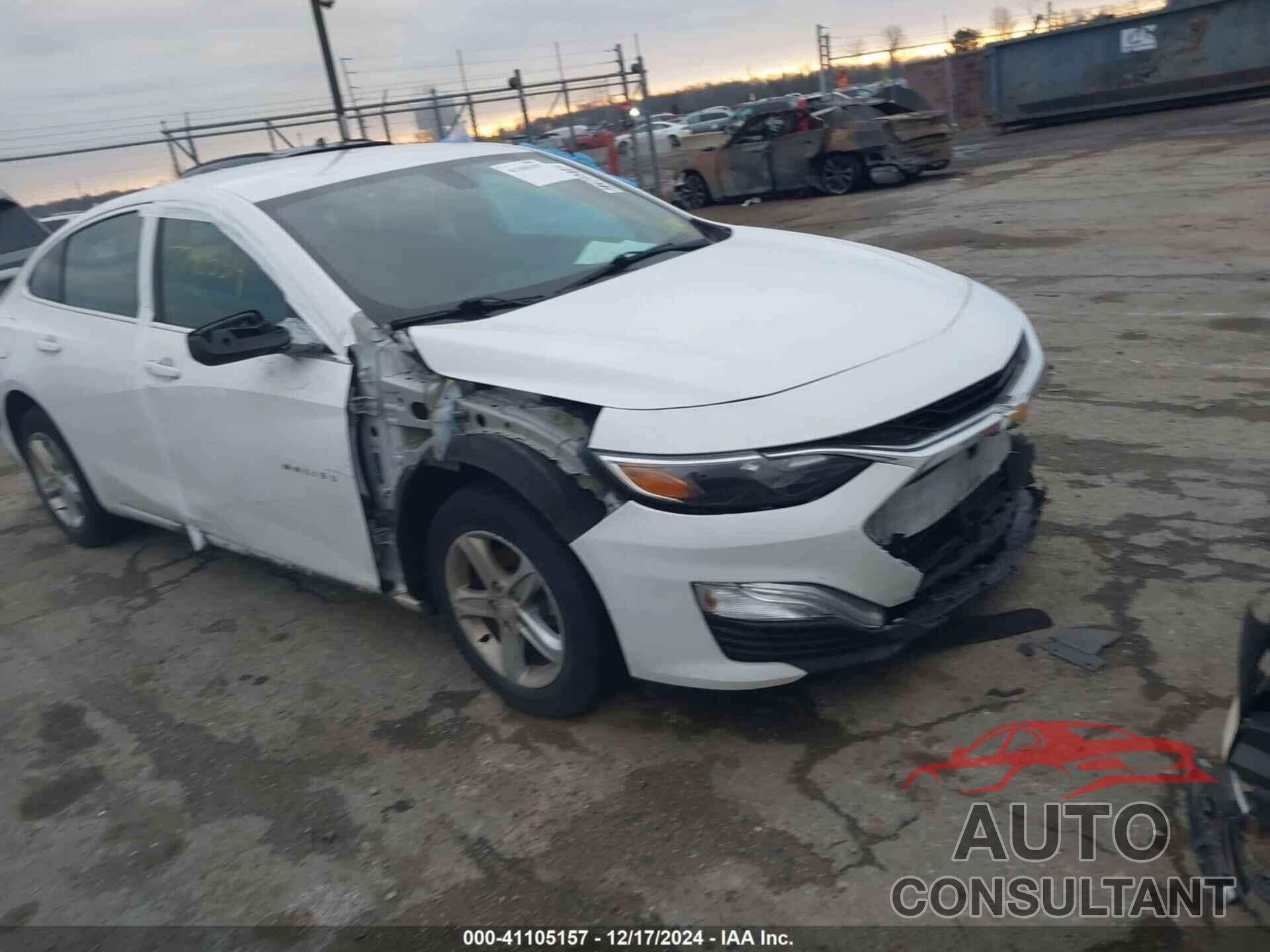 CHEVROLET MALIBU 2020 - 1G1ZB5ST6LF083885