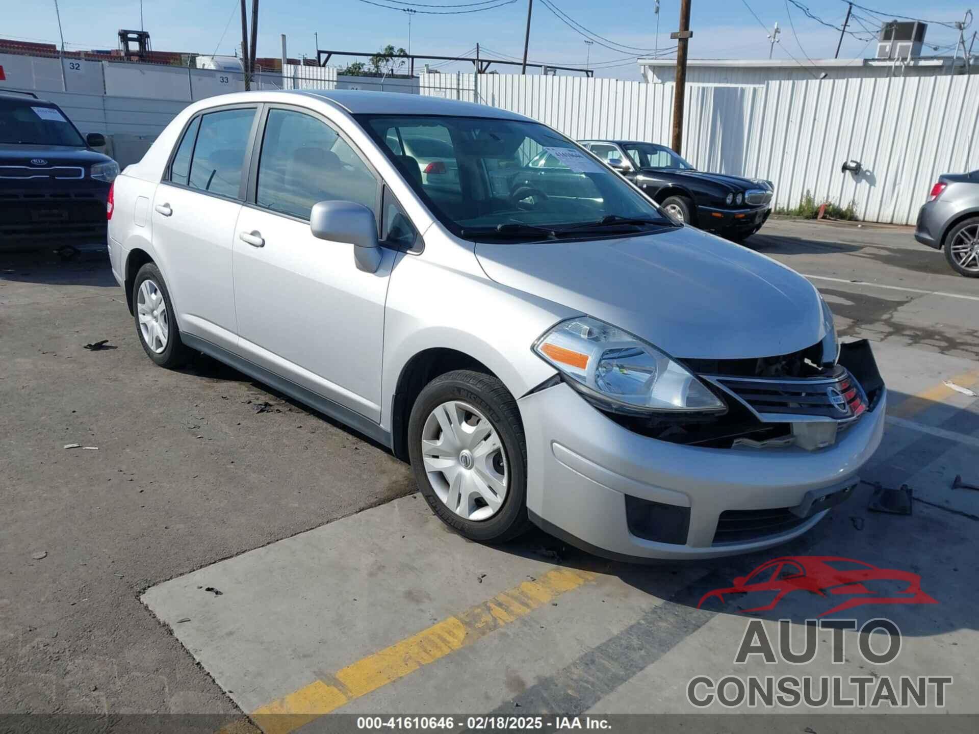 NISSAN VERSA 2011 - 3N1BC1AP7BL498451