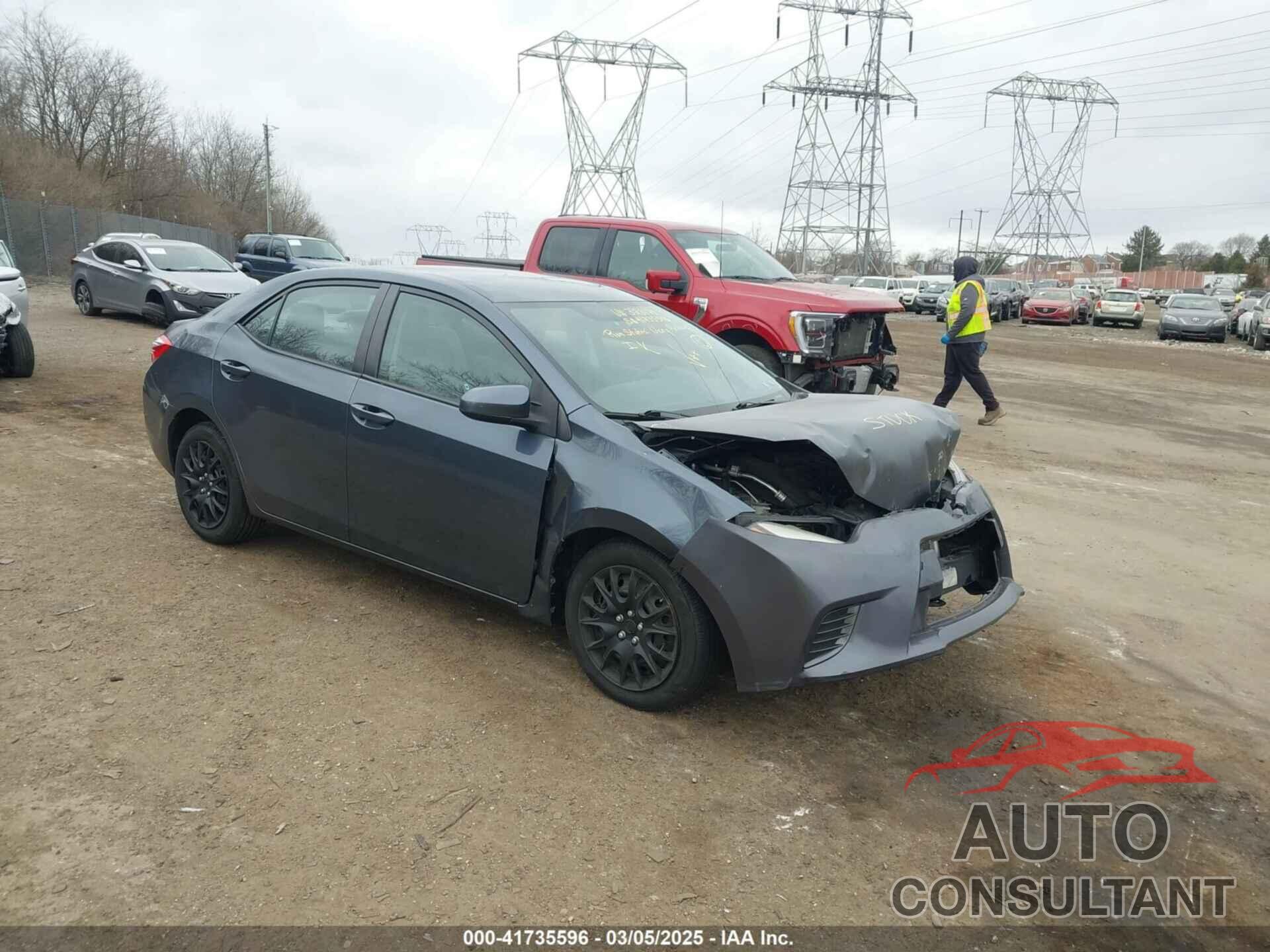 TOYOTA COROLLA 2015 - 2T1BURHEXFC328171