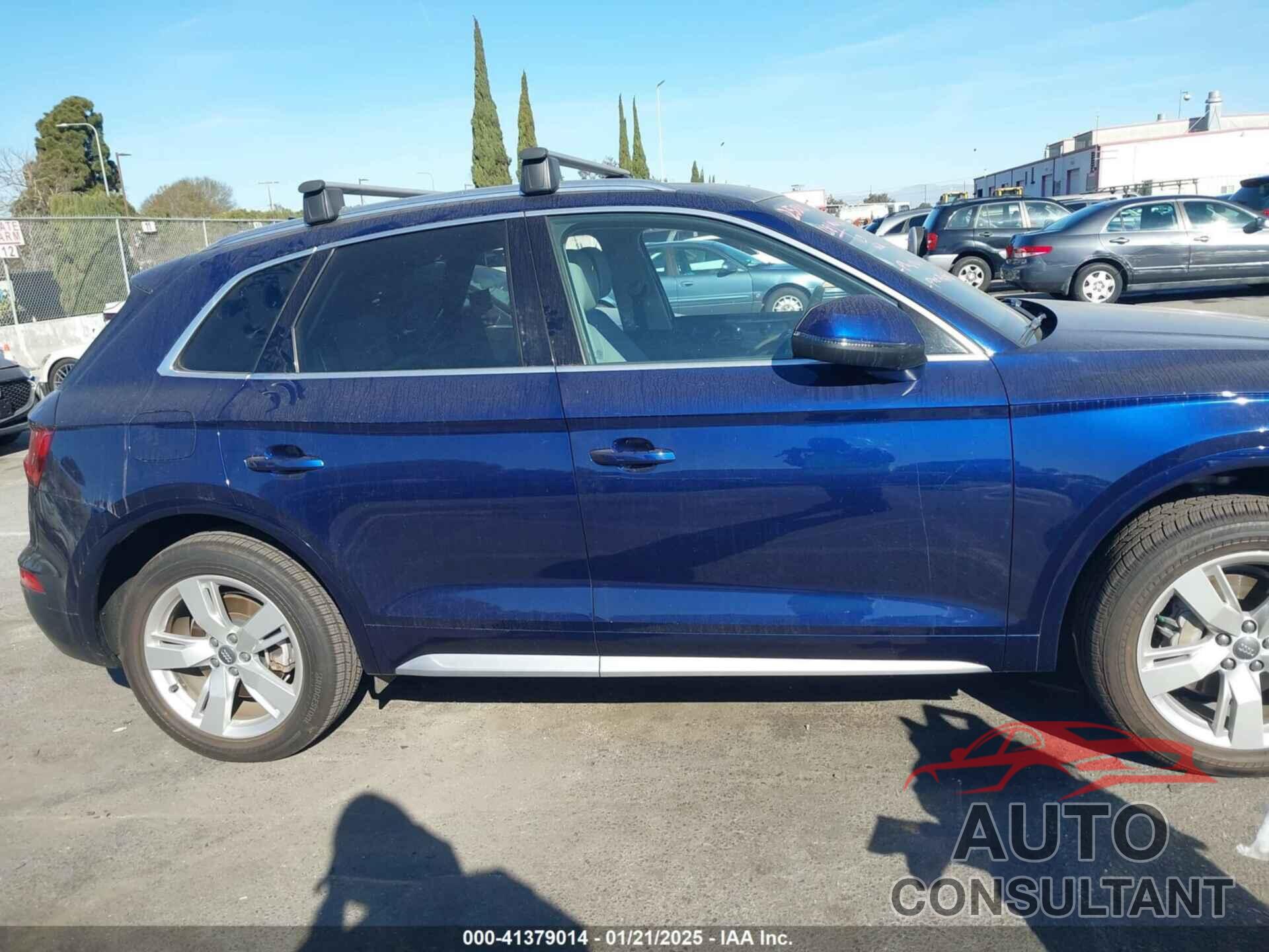 AUDI Q5 2019 - WA1ANAFY6K2061010