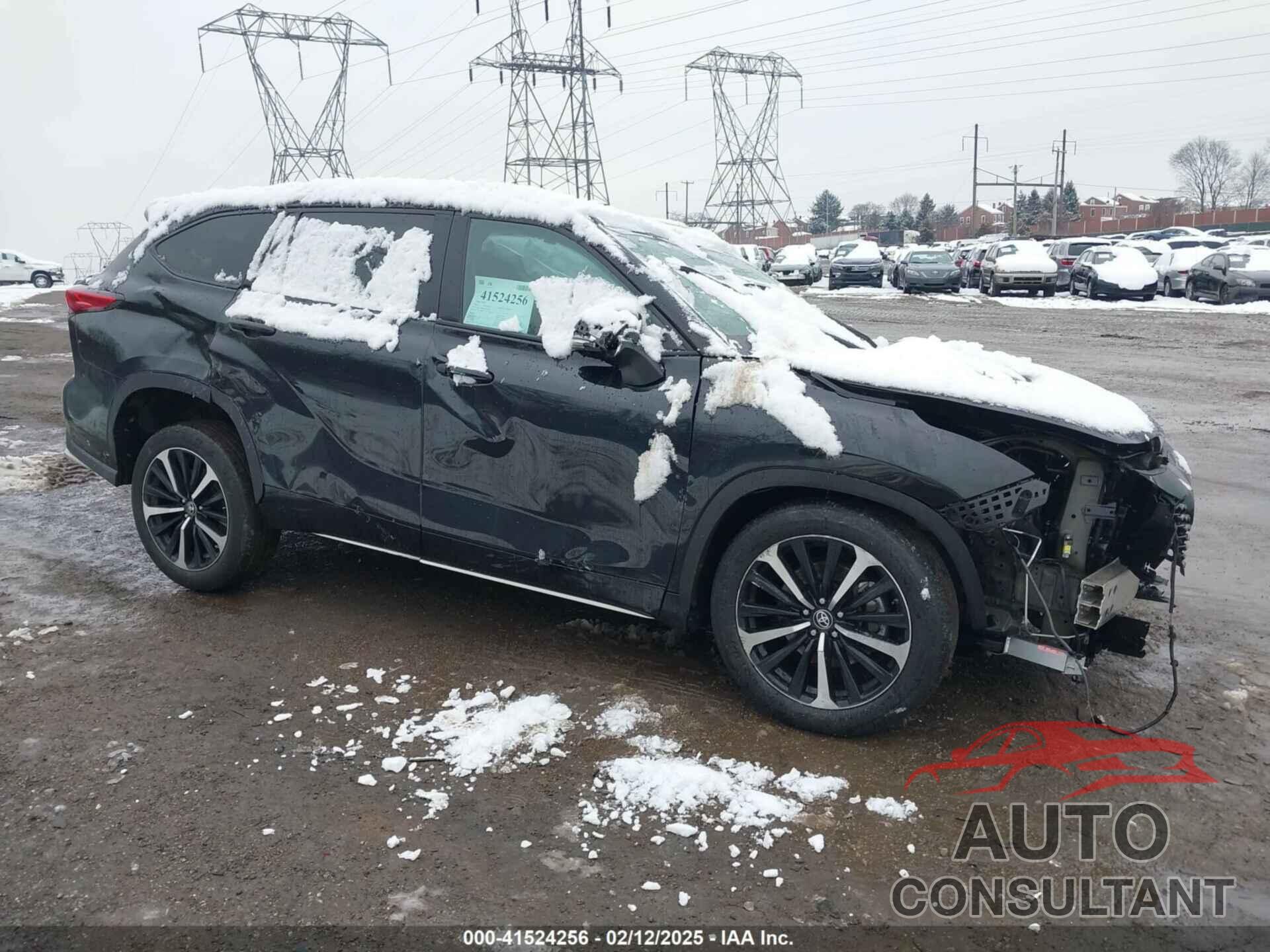 TOYOTA HIGHLANDER 2022 - 5TDLZRBH9NS163258