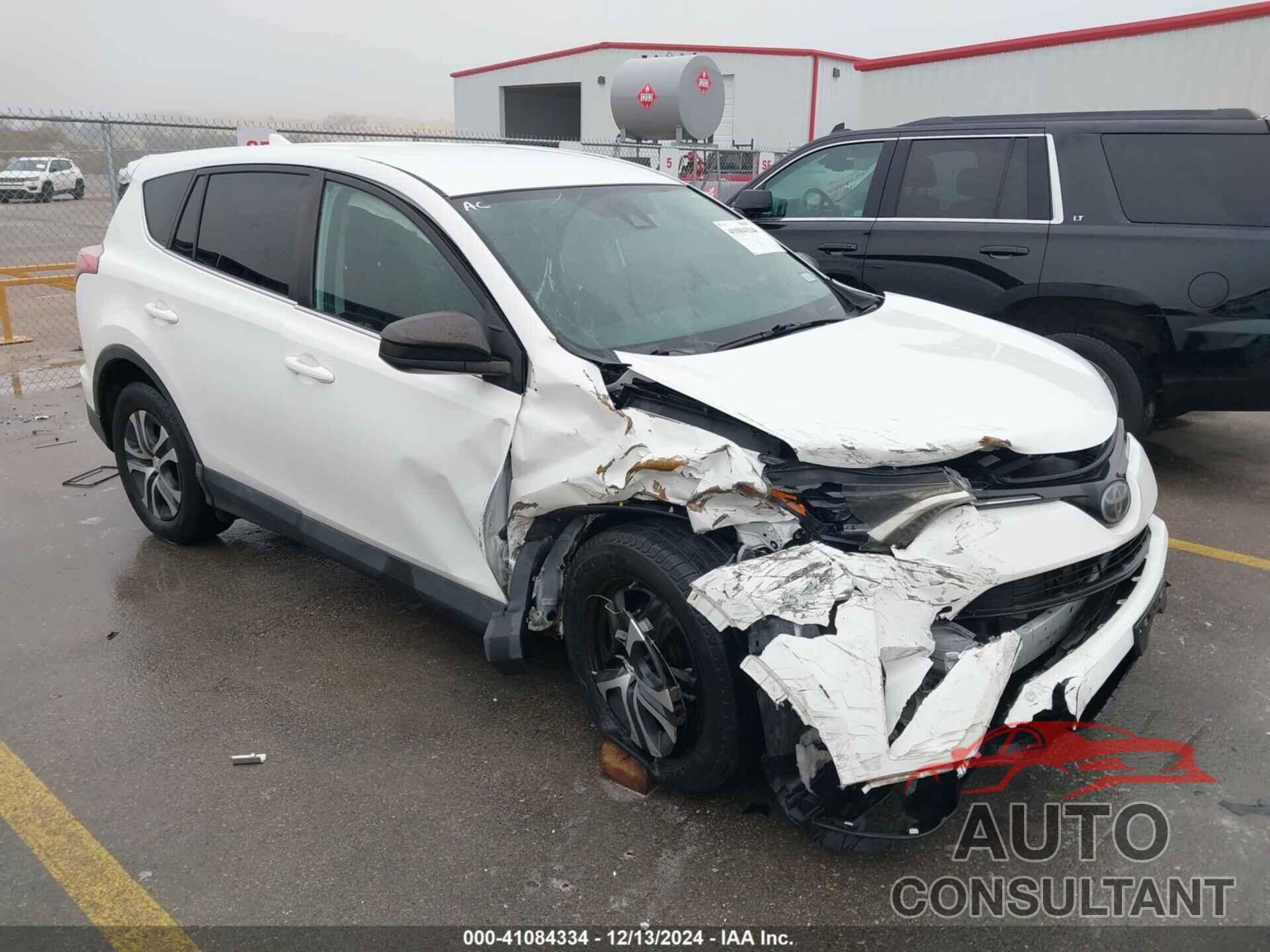 TOYOTA RAV4 2018 - 2T3ZFREV5JW444423