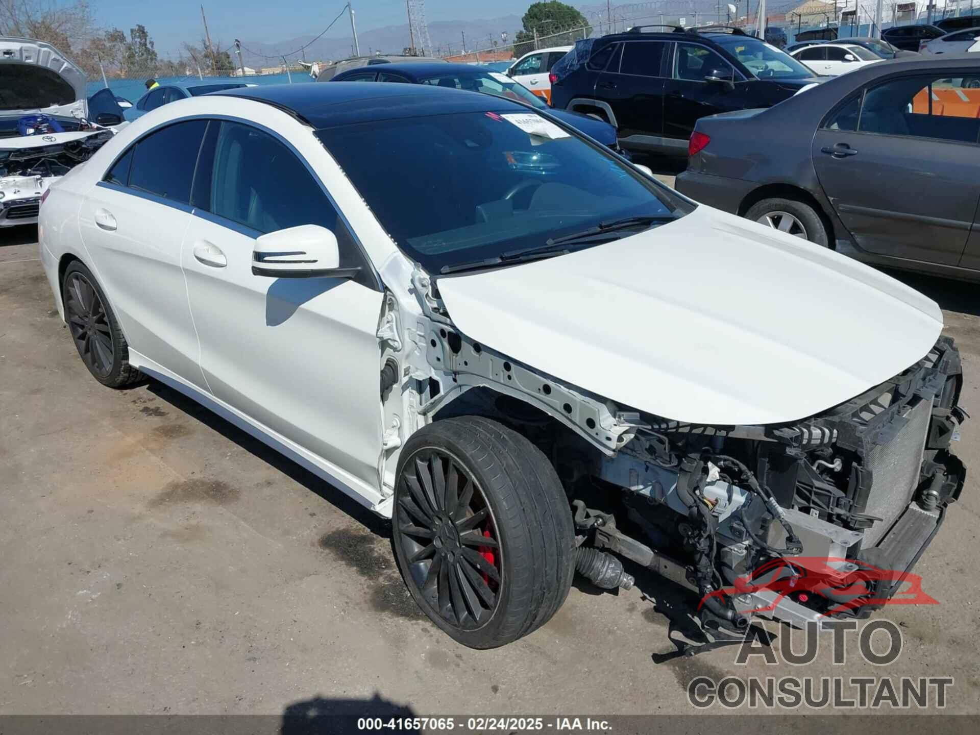 MERCEDES-BENZ CLA 45 AMG 2014 - WDDSJ5CB3EN103607