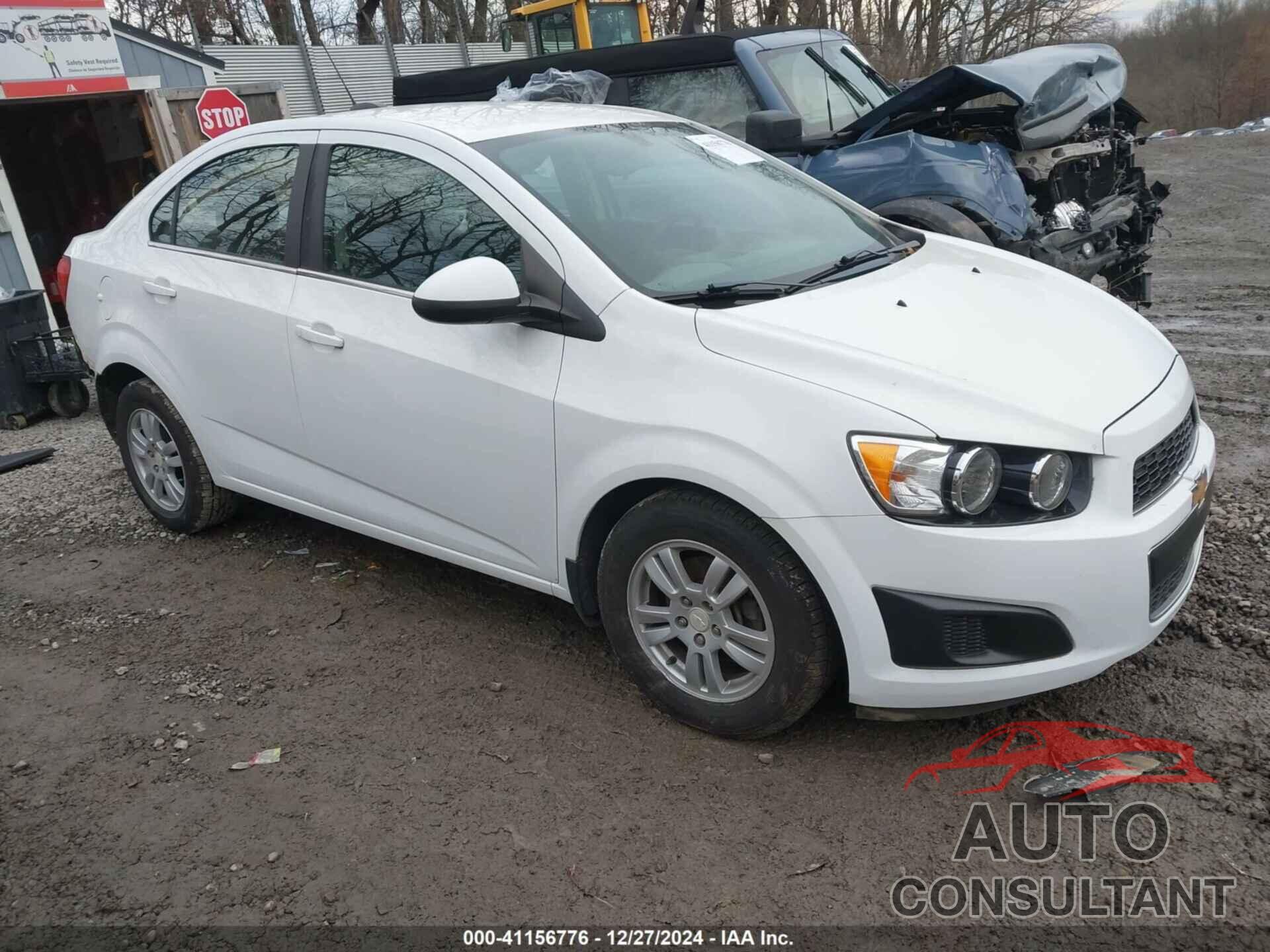 CHEVROLET SONIC 2016 - 1G1JC5SG8G4148430