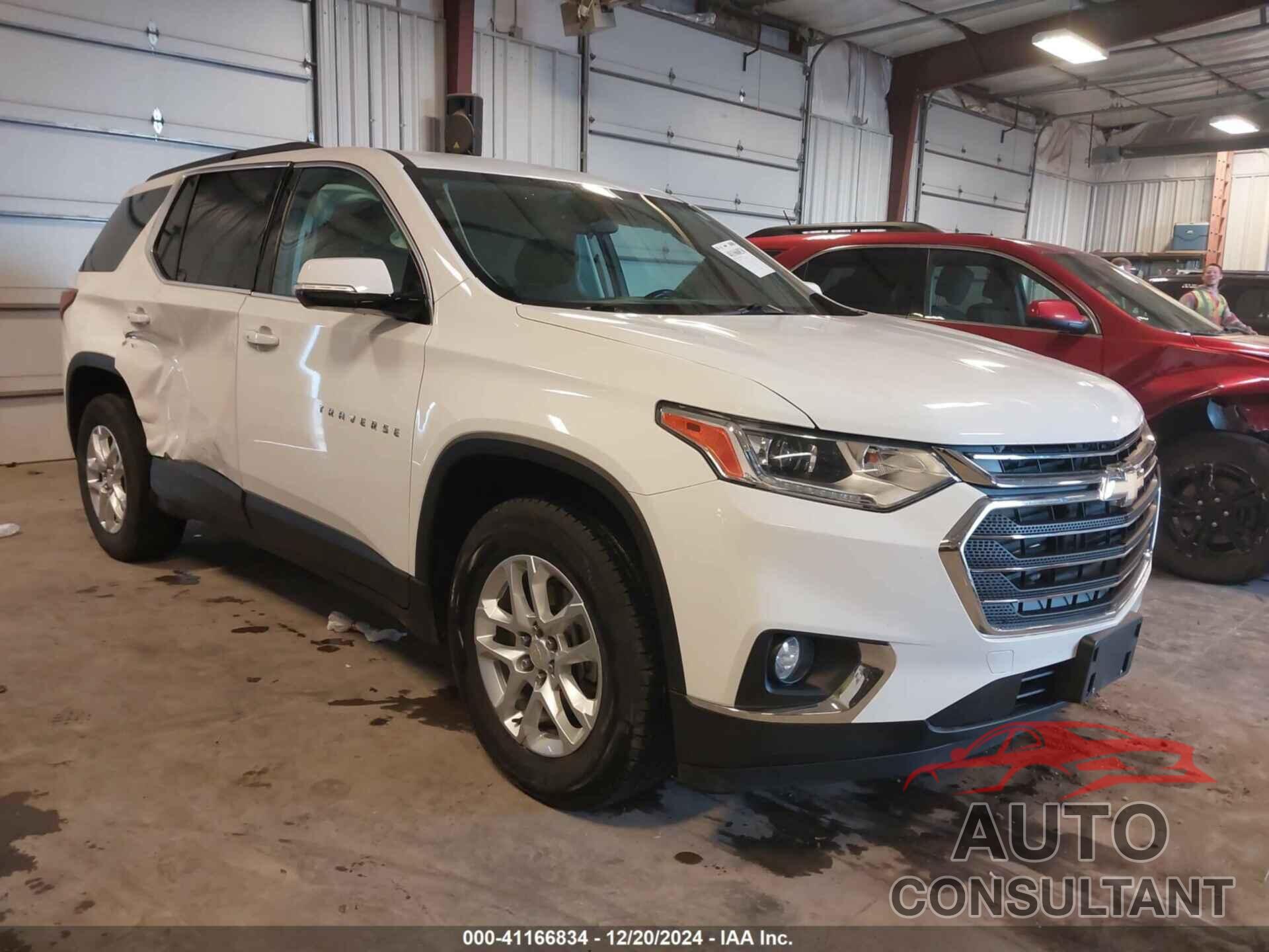 CHEVROLET TRAVERSE 2019 - 1GNERGKW5KJ187181