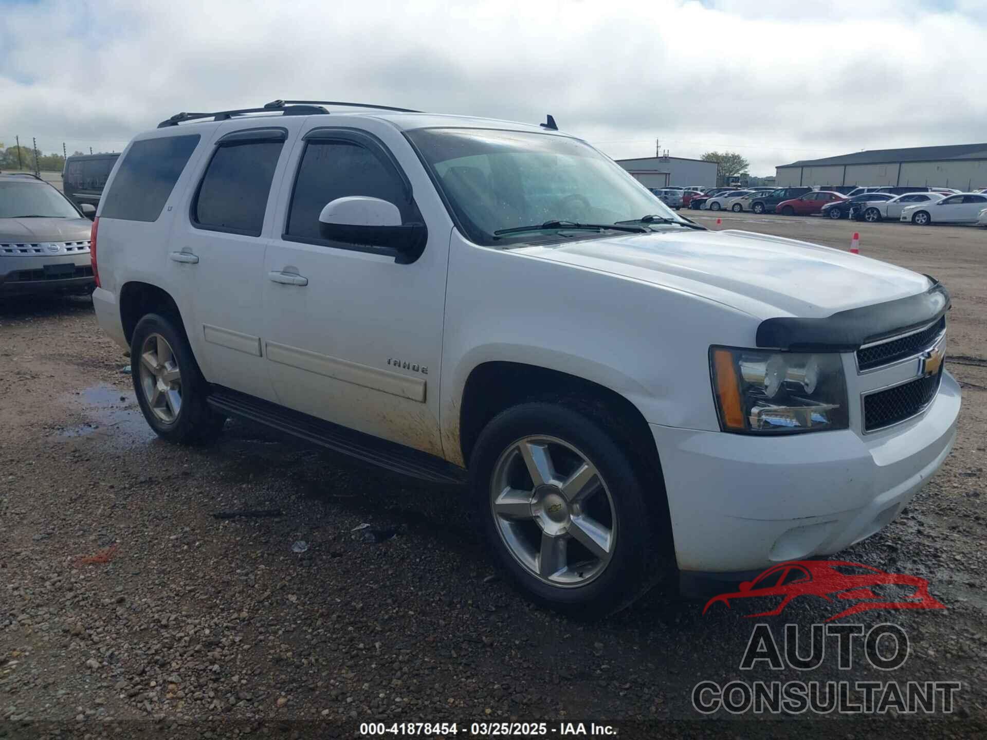 CHEVROLET TAHOE 2013 - 1GNSCBE07DR375705