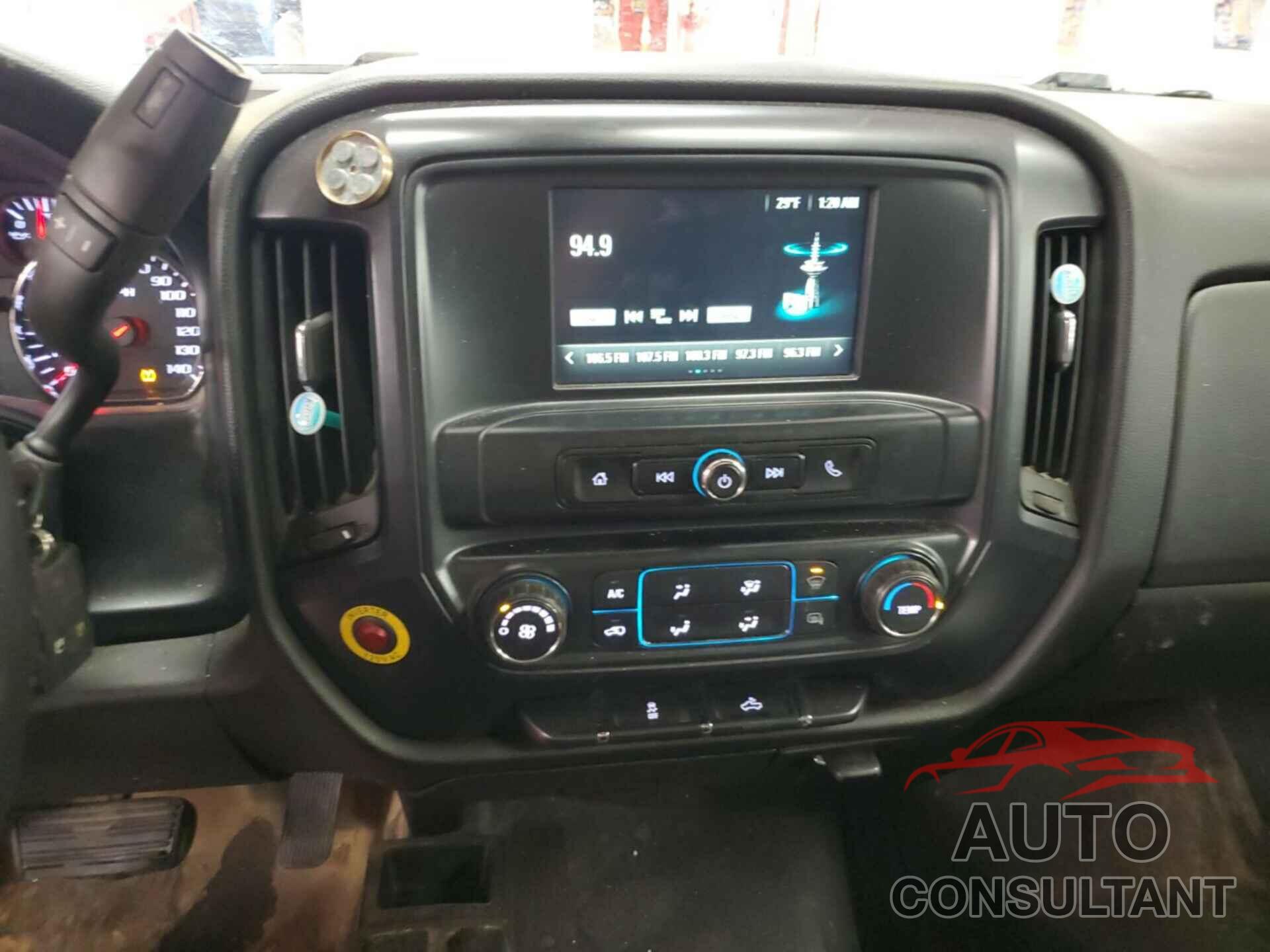 CHEVROLET SILVERADO 2500HD 2017 - 1GC0KUEG8HZ273945