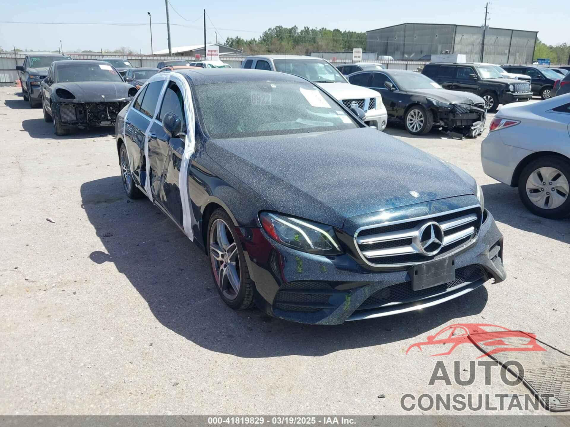 MERCEDES-BENZ E 300 2017 - WDDZF4JB4HA082033