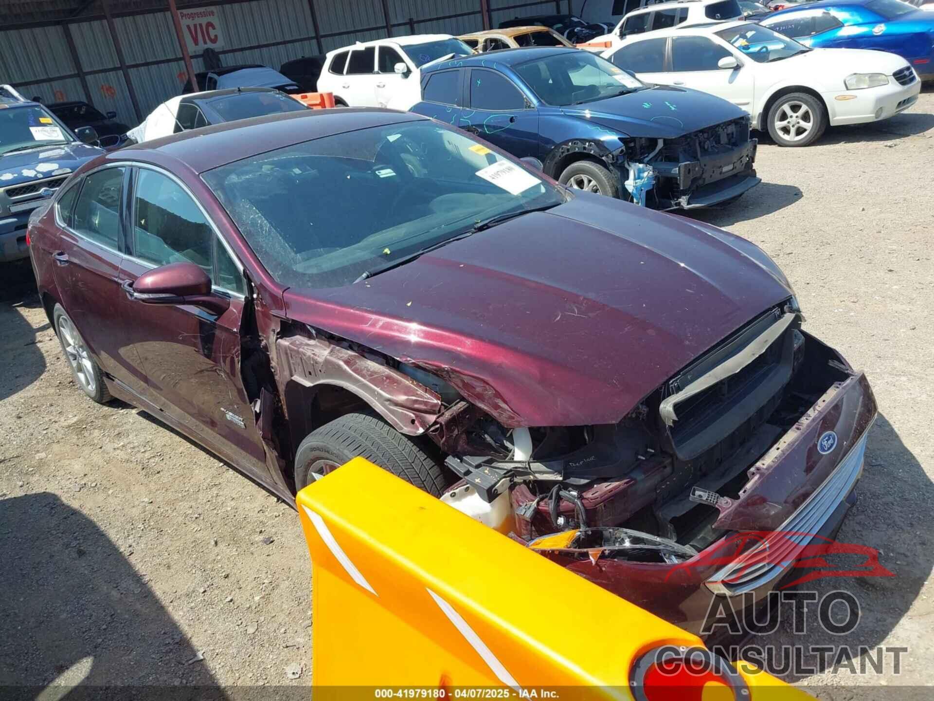 FORD FUSION ENERGI 2017 - 3FA6P0SU9HR379474