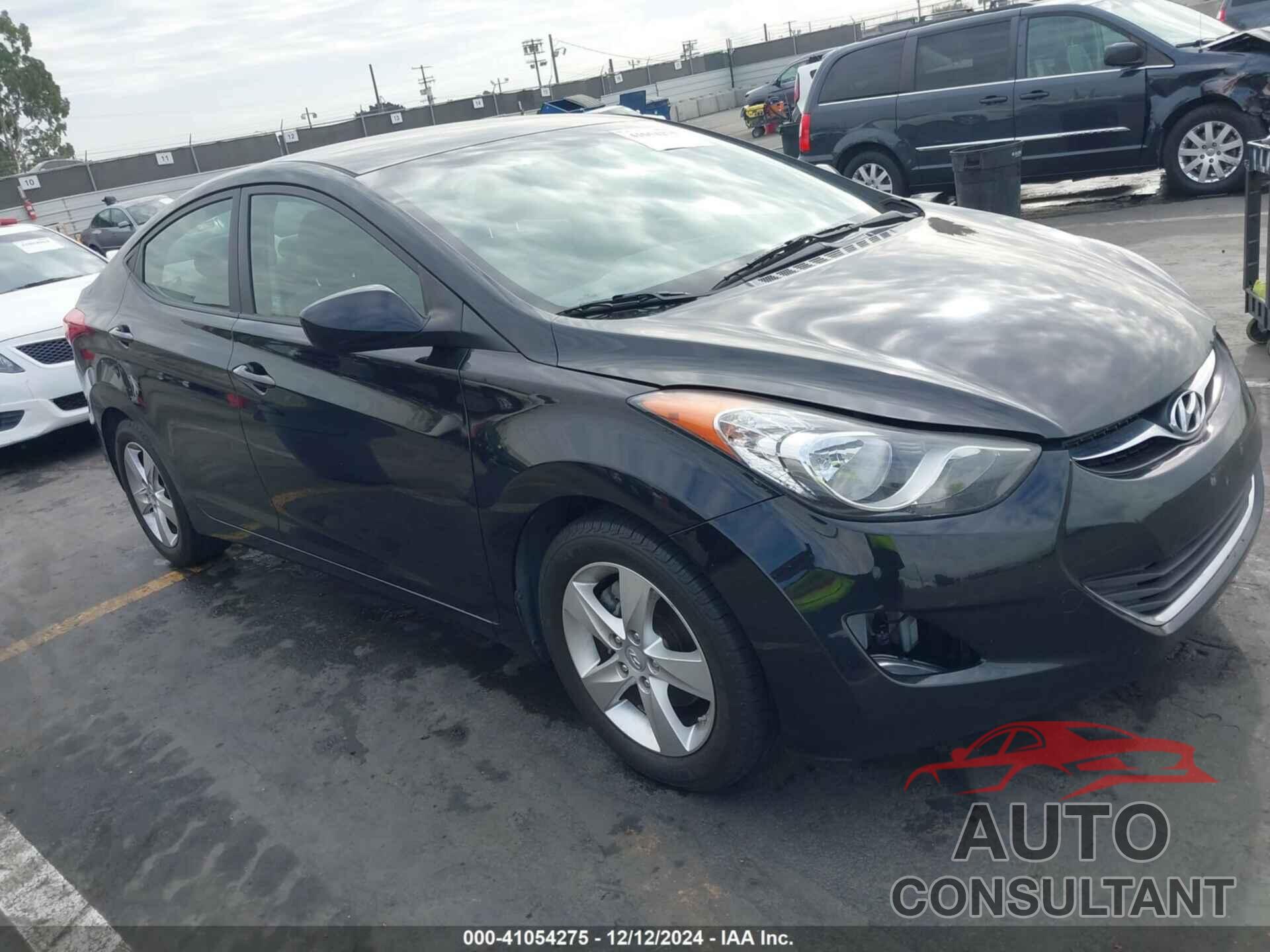 HYUNDAI ELANTRA 2012 - 5NPDH4AE7CH118453