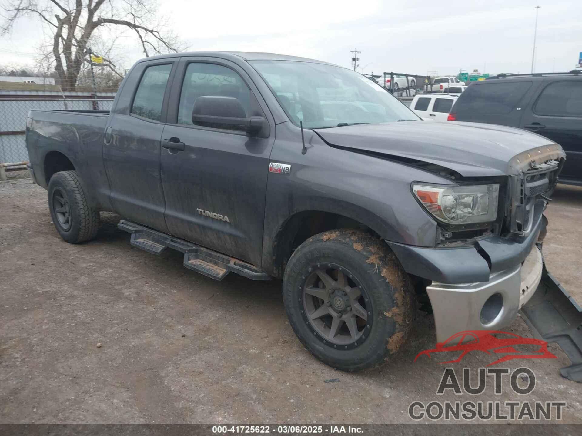 TOYOTA TUNDRA 2011 - 5TFRY5F11BX104634