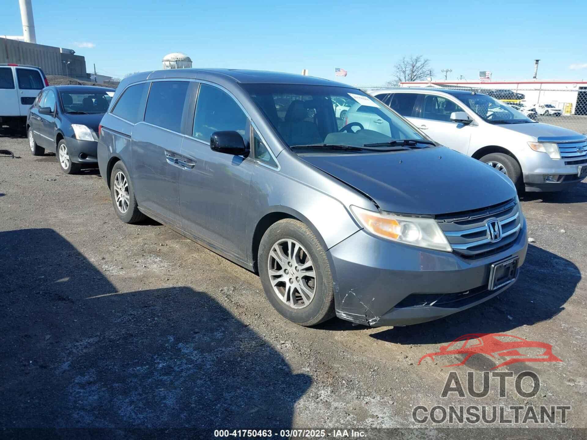 HONDA ODYSSEY 2011 - 5FNRL5H66BB096354