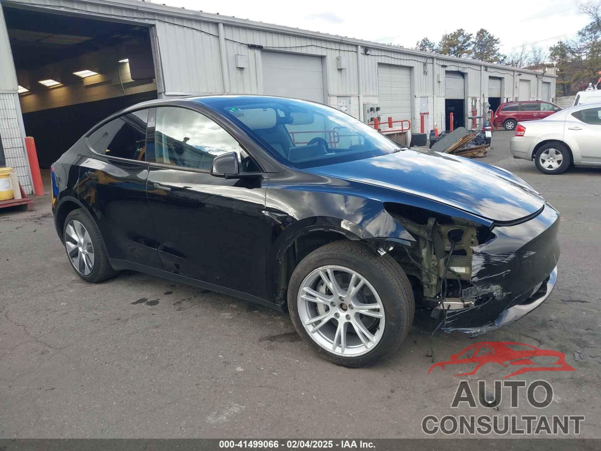 TESLA MODEL Y 2023 - 7SAYGDEE7PA126216
