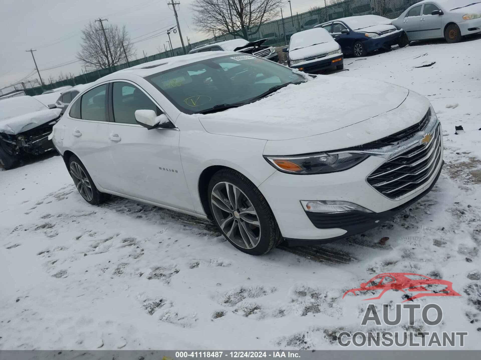 CHEVROLET MALIBU 2021 - 1G1ZD5ST4MF013636