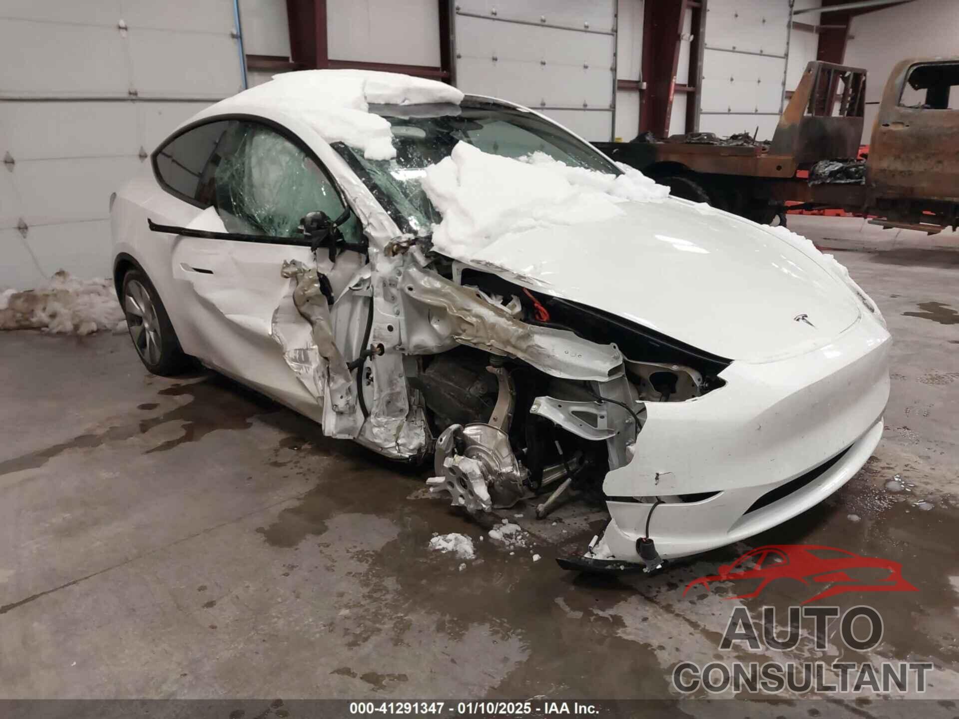 TESLA MODEL Y 2023 - 7SAYGAEE5PF776101