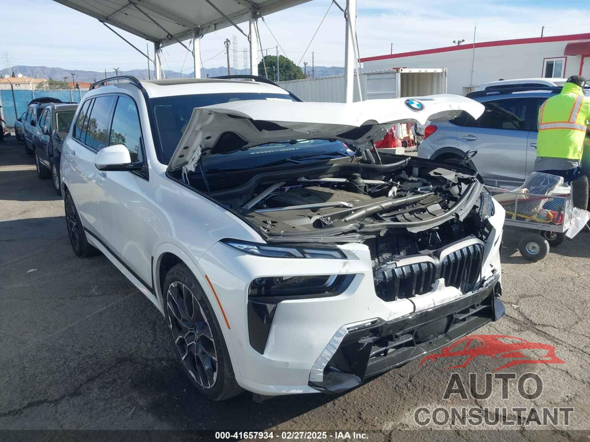 BMW X7 2024 - 5UX23EM08R9U61655