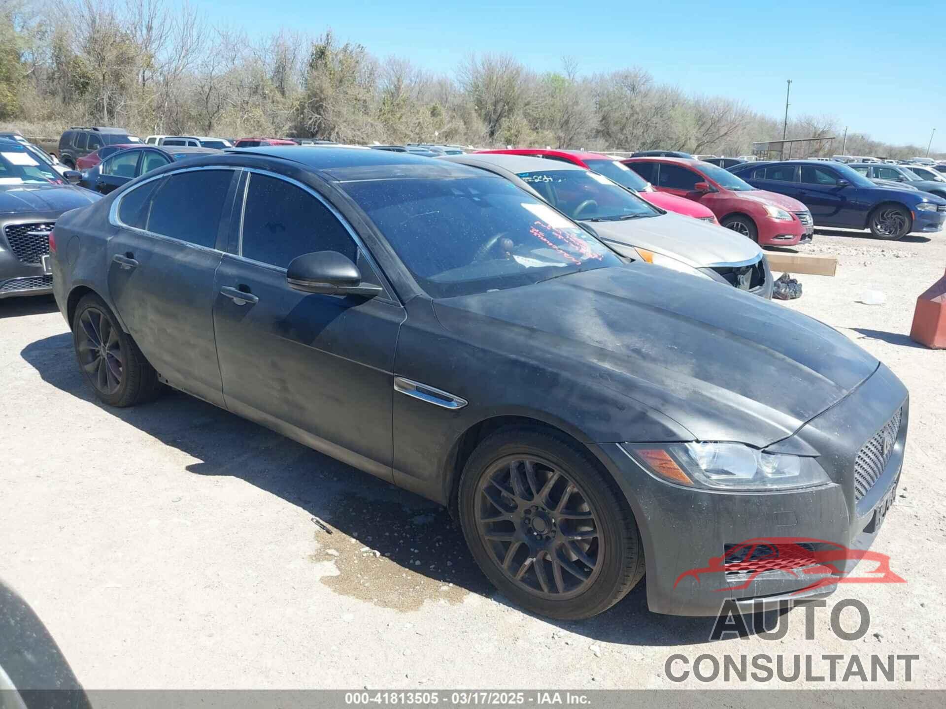 JAGUAR XF 2019 - SAJBD4FX3KCY79425