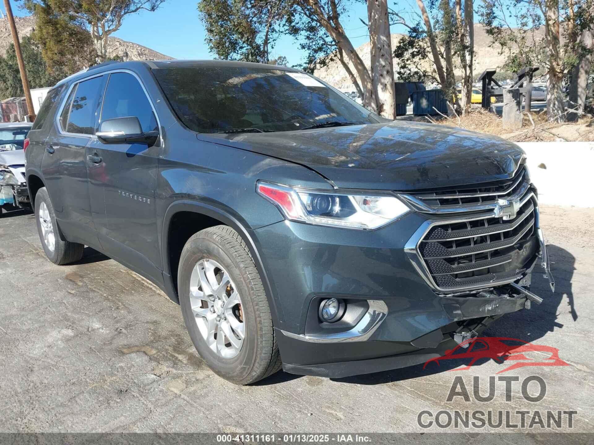 CHEVROLET TRAVERSE 2018 - 1GNERGKW8JJ223735