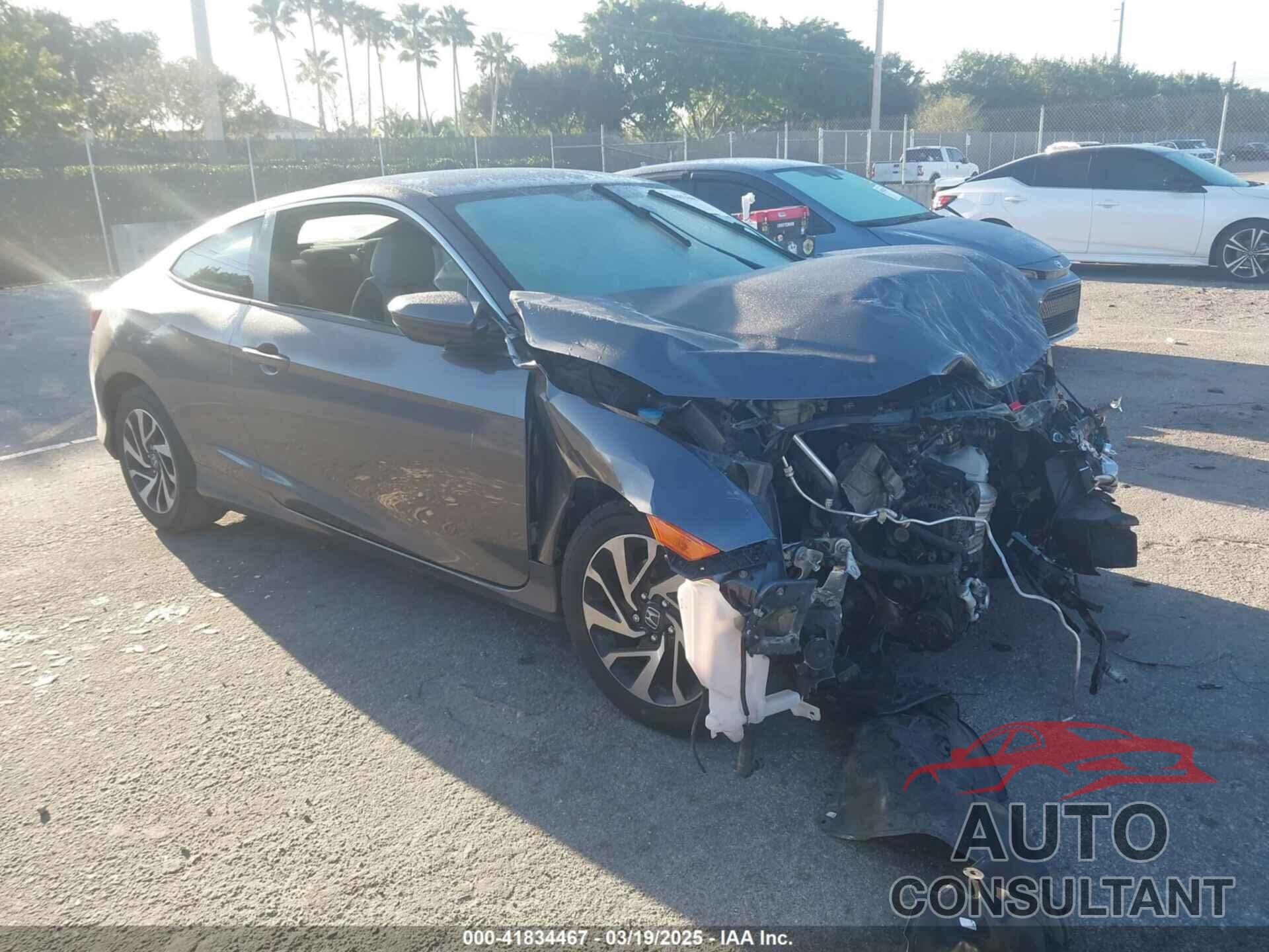 HONDA CIVIC 2018 - 2HGFC4B58JH307948