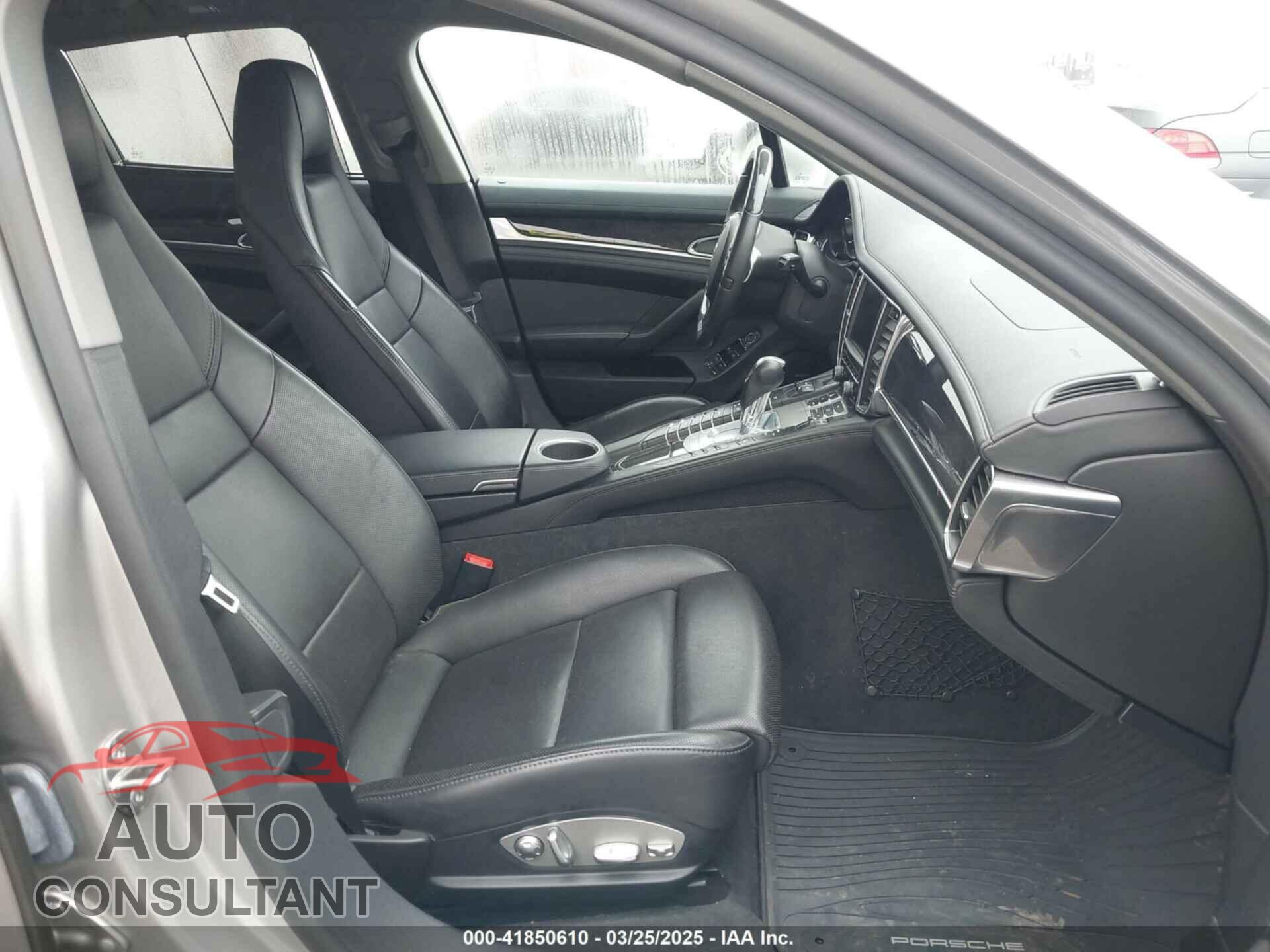 PORSCHE PANAMERA 2011 - WP0AB2A77BL062535