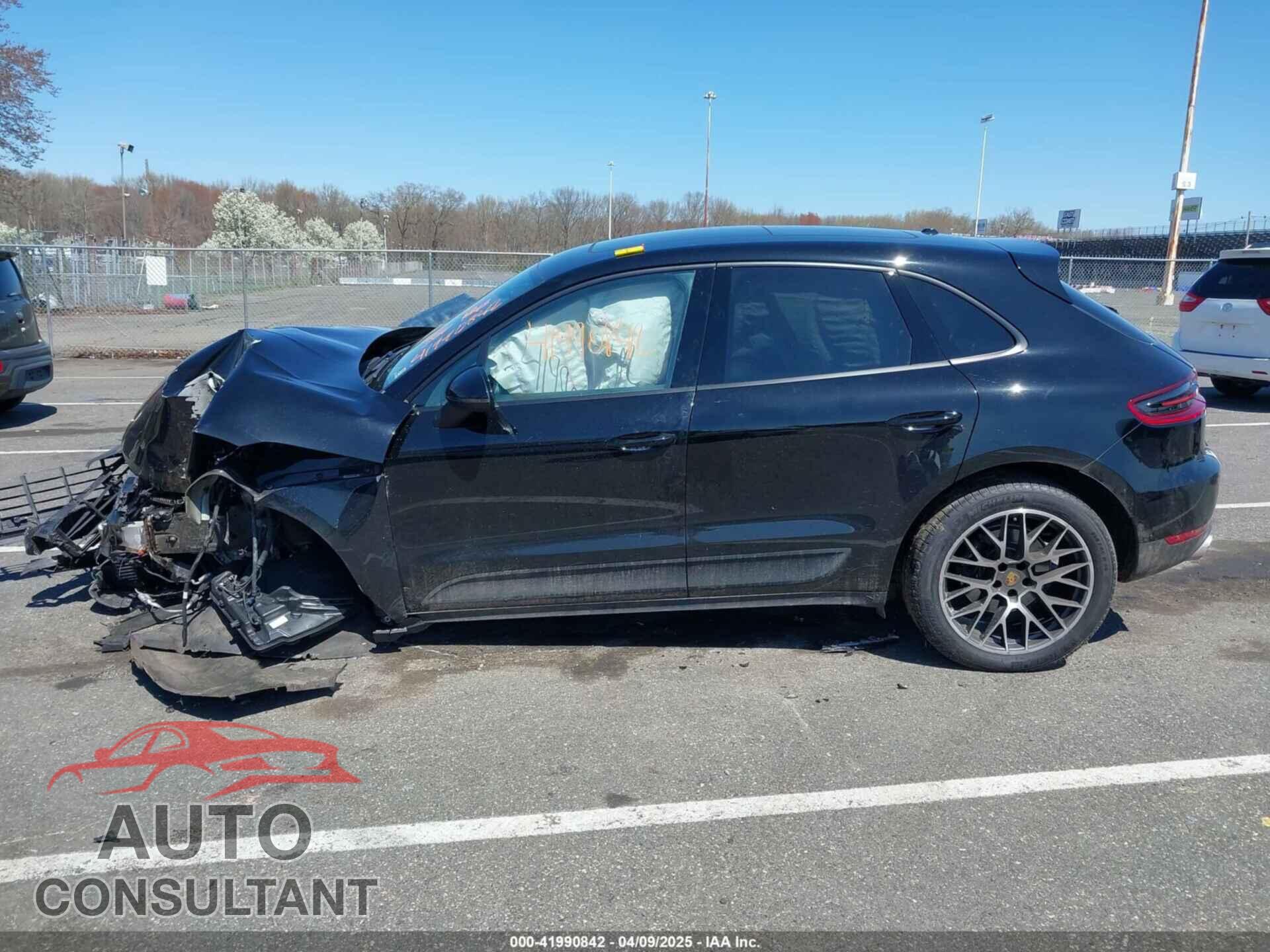 PORSCHE MACAN 2018 - WP1AA2A59JLB13452