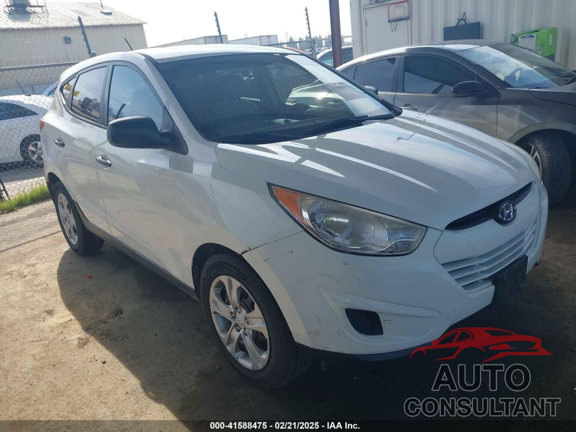 HYUNDAI TUCSON 2011 - KM8JT3AB6BU243526