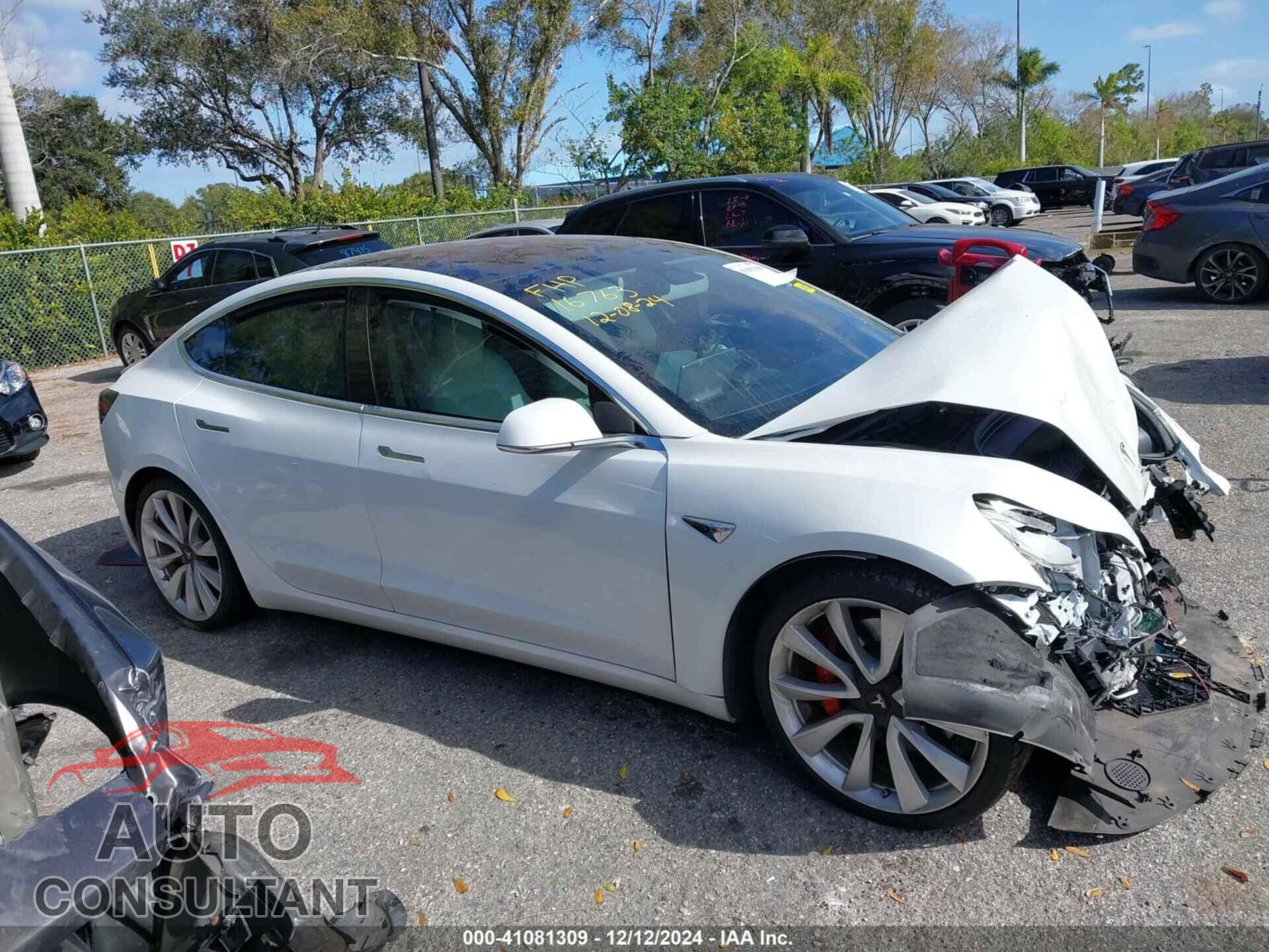 TESLA MODEL 3 2018 - 5YJ3E1EB4JF081781