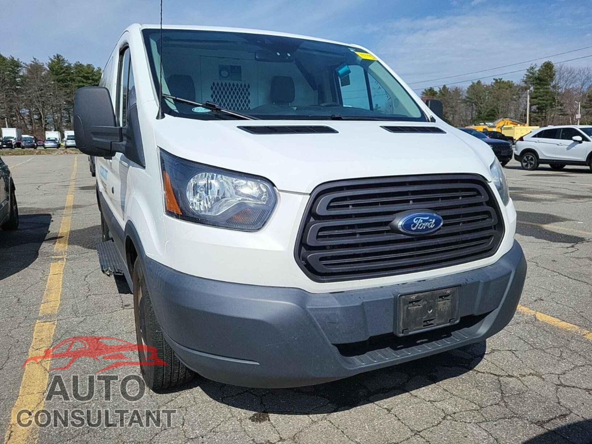 FORD TRANSIT 2017 - 1FTYE1YM5HKA82518