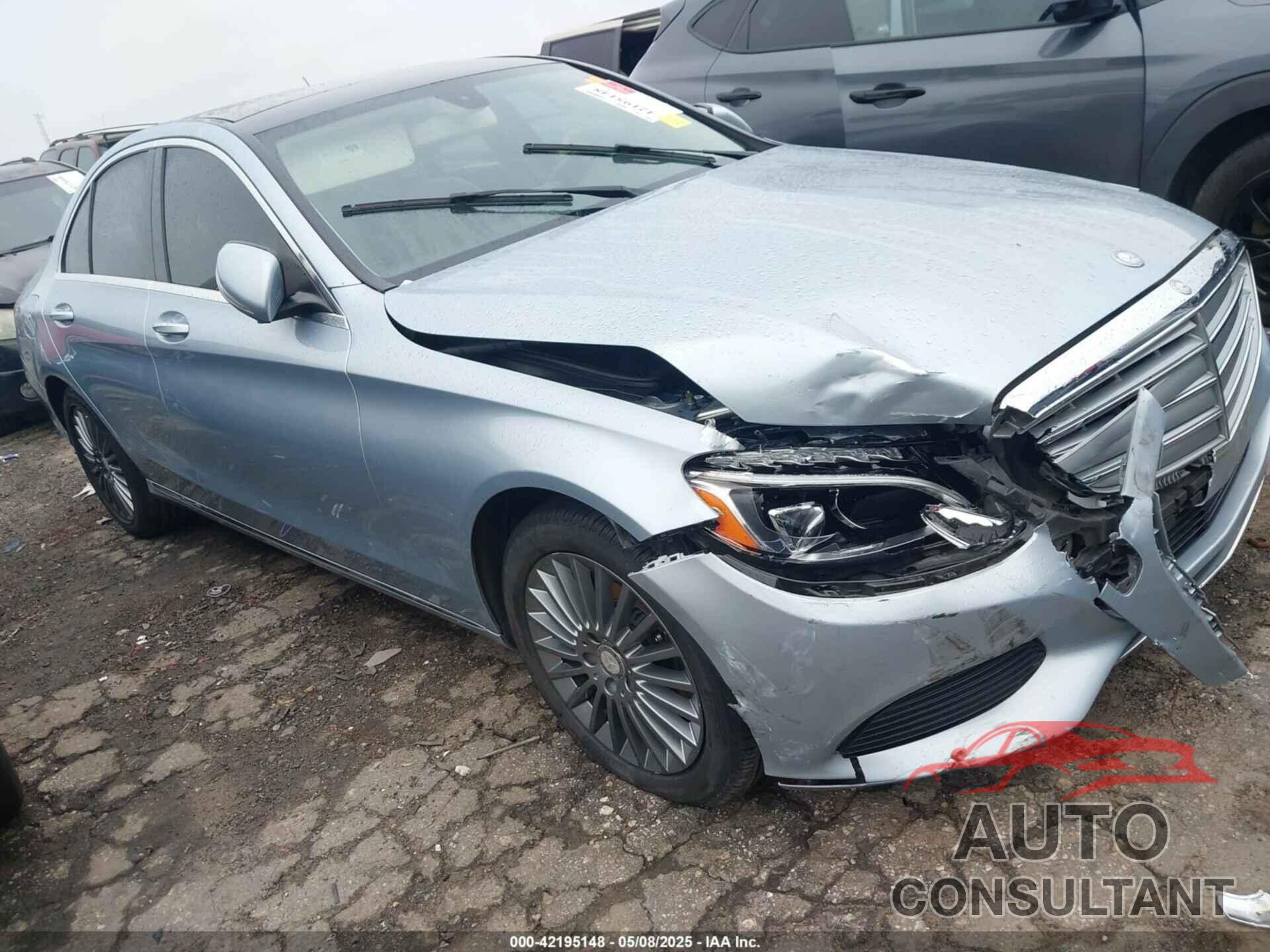 MERCEDES-BENZ C 300 2015 - 55SWF4KBXFU059824