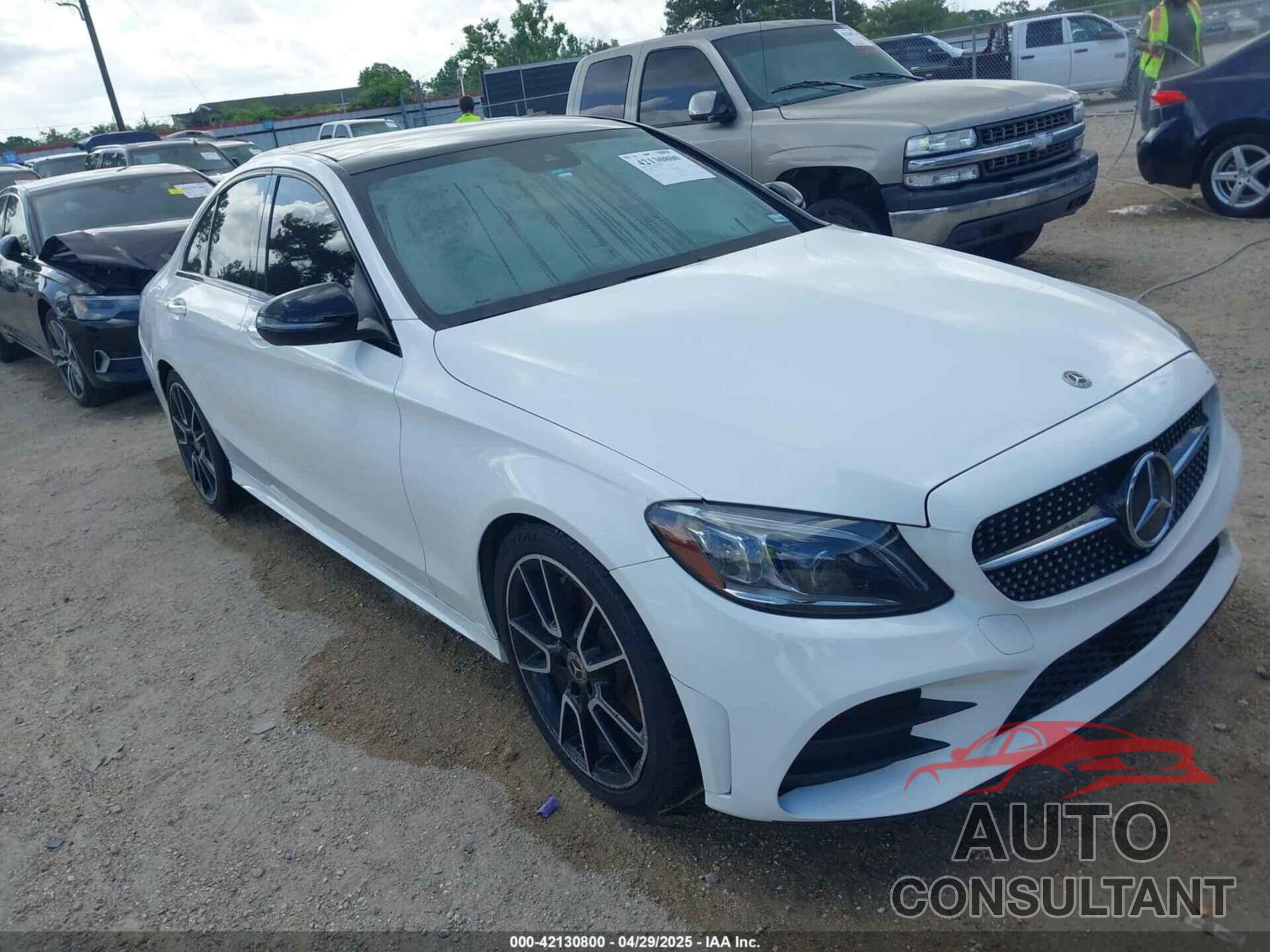 MERCEDES-BENZ C 300 2019 - 55SWF8DB7KU319255