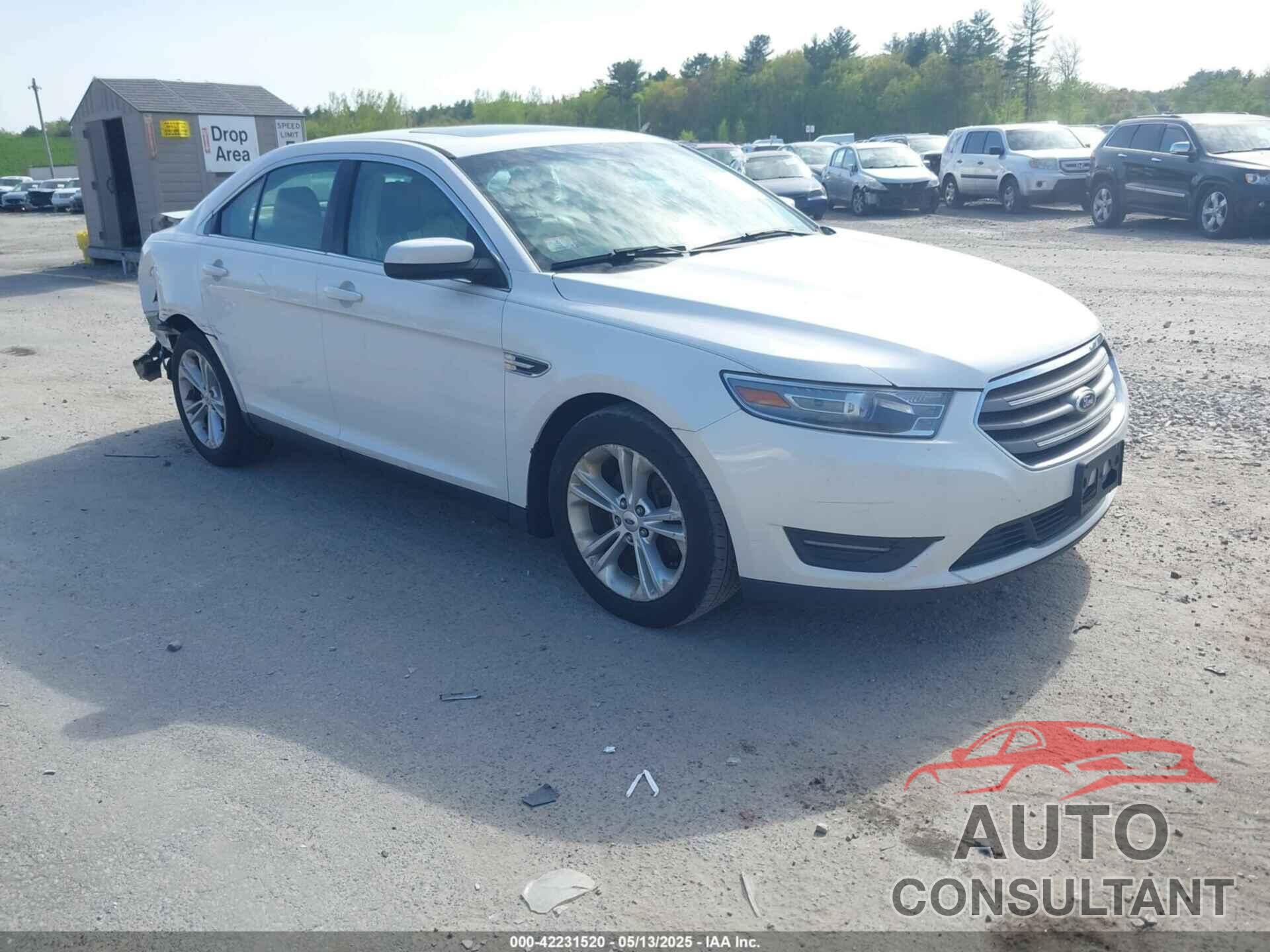 FORD TAURUS 2014 - 1FAHP2E82EG116510