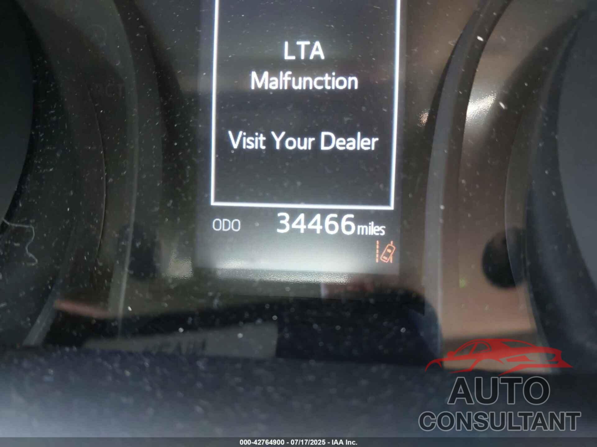 TOYOTA CAMRY 2022 - 4T1C11AK5NU644119