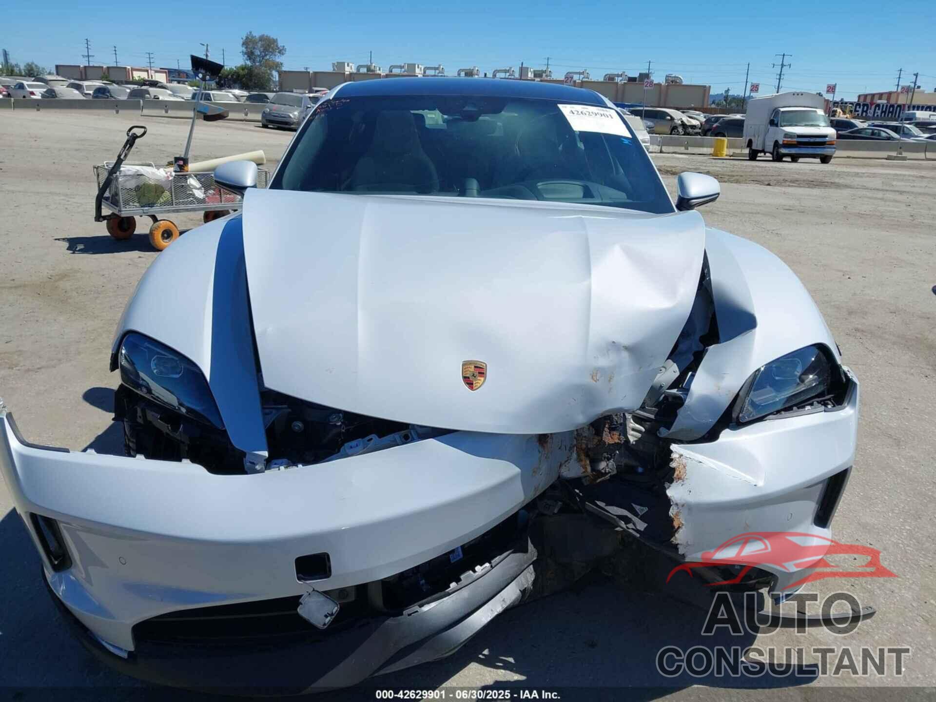 PORSCHE TAYCAN 2025 - WP0AA2Y10SSA08247