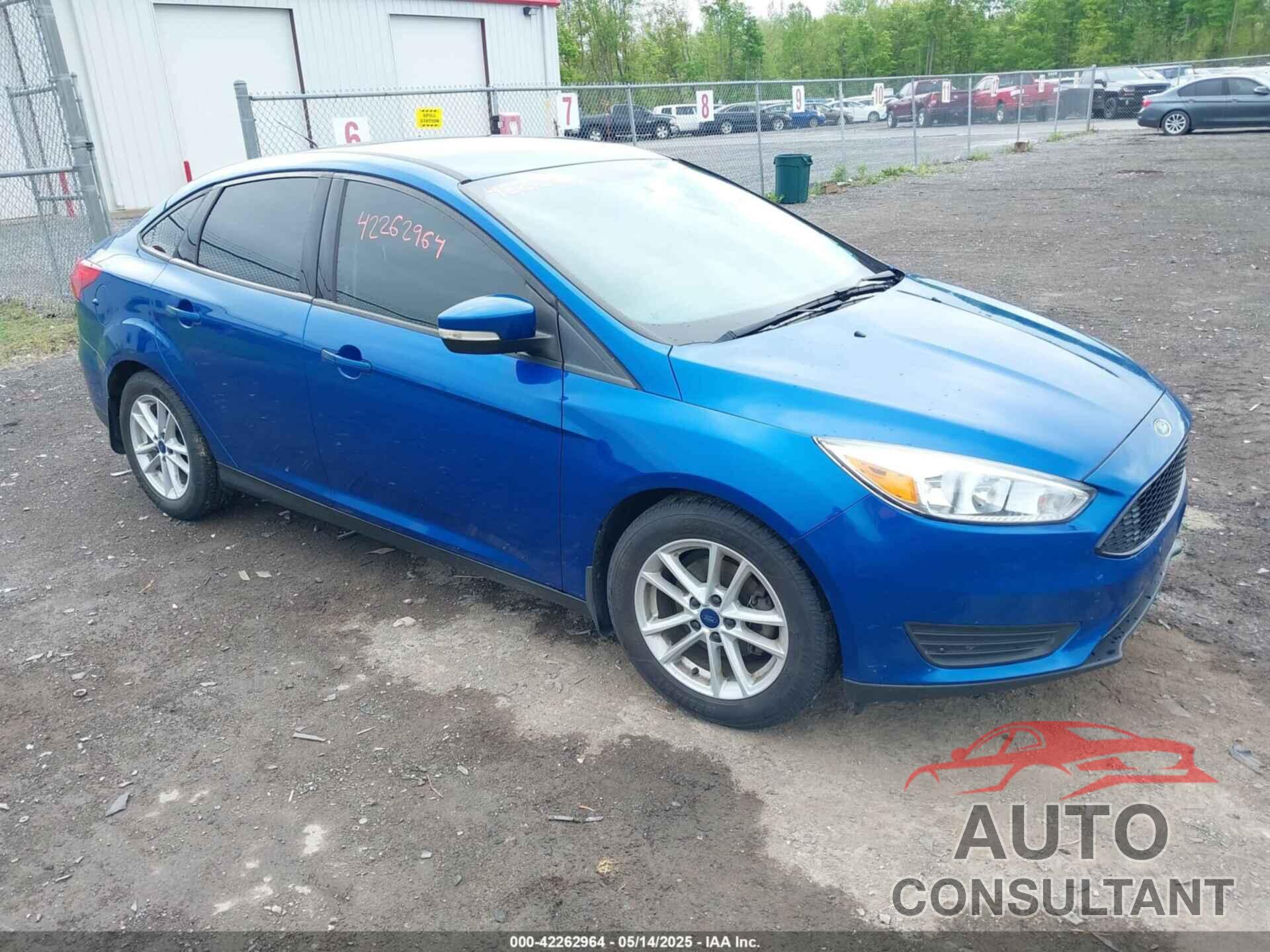 FORD FOCUS 2018 - 1FADP3F29JL235302