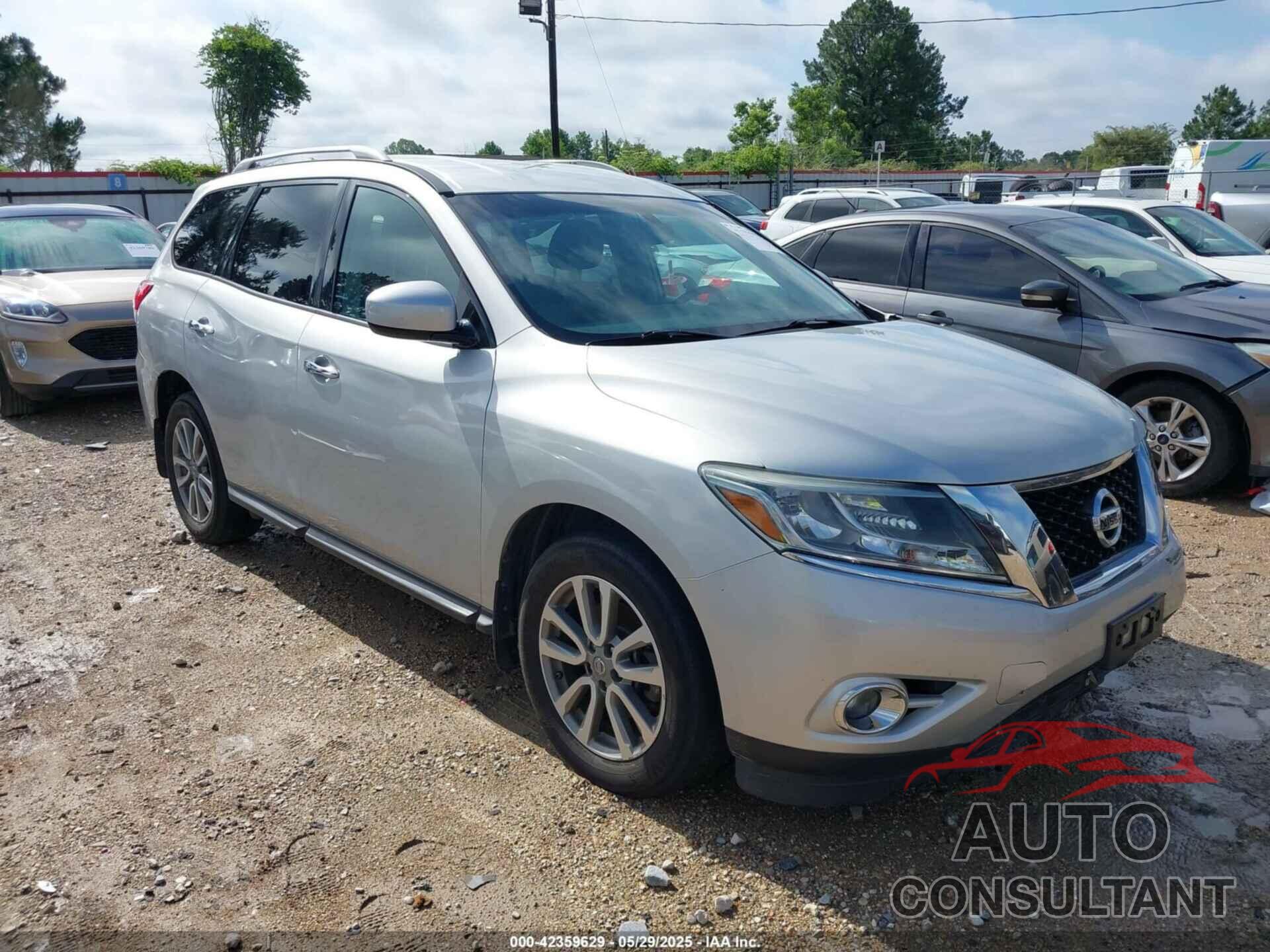 NISSAN PATHFINDER 2016 - 5N1AR2MN0GC613798