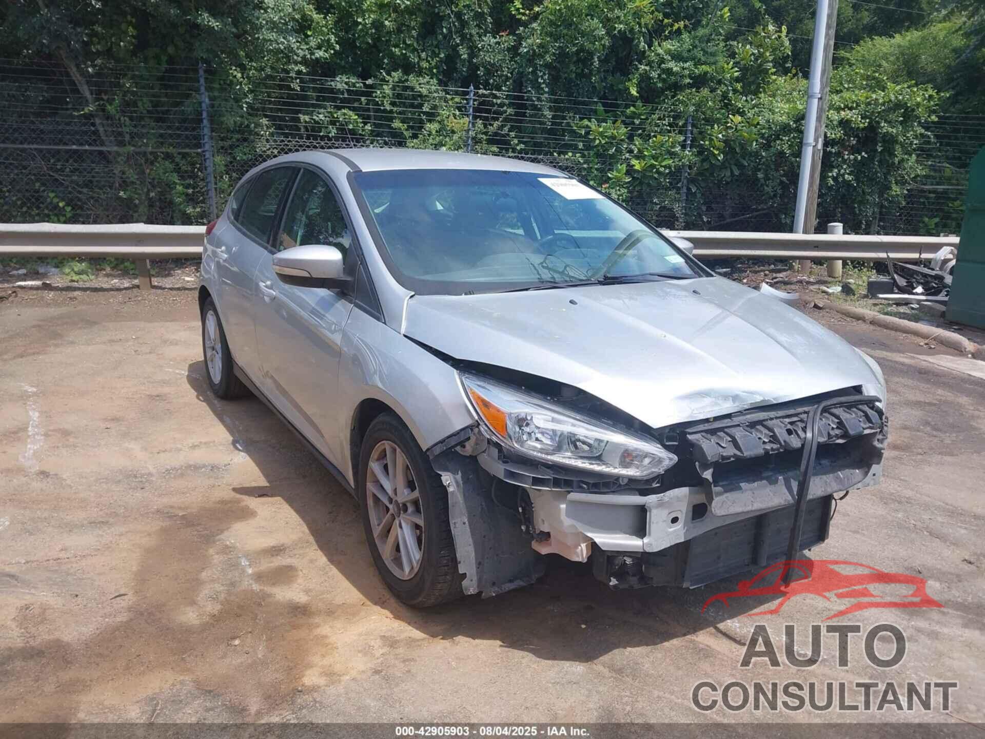 FORD FOCUS 2017 - 1FADP3K28HL274494