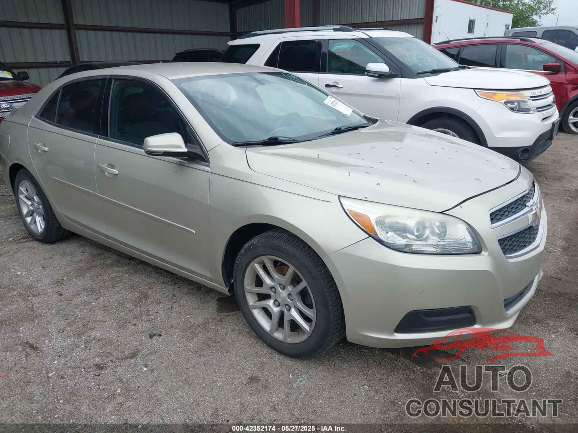 CHEVROLET MALIBU 2013 - 1G11C5SA0DF318176