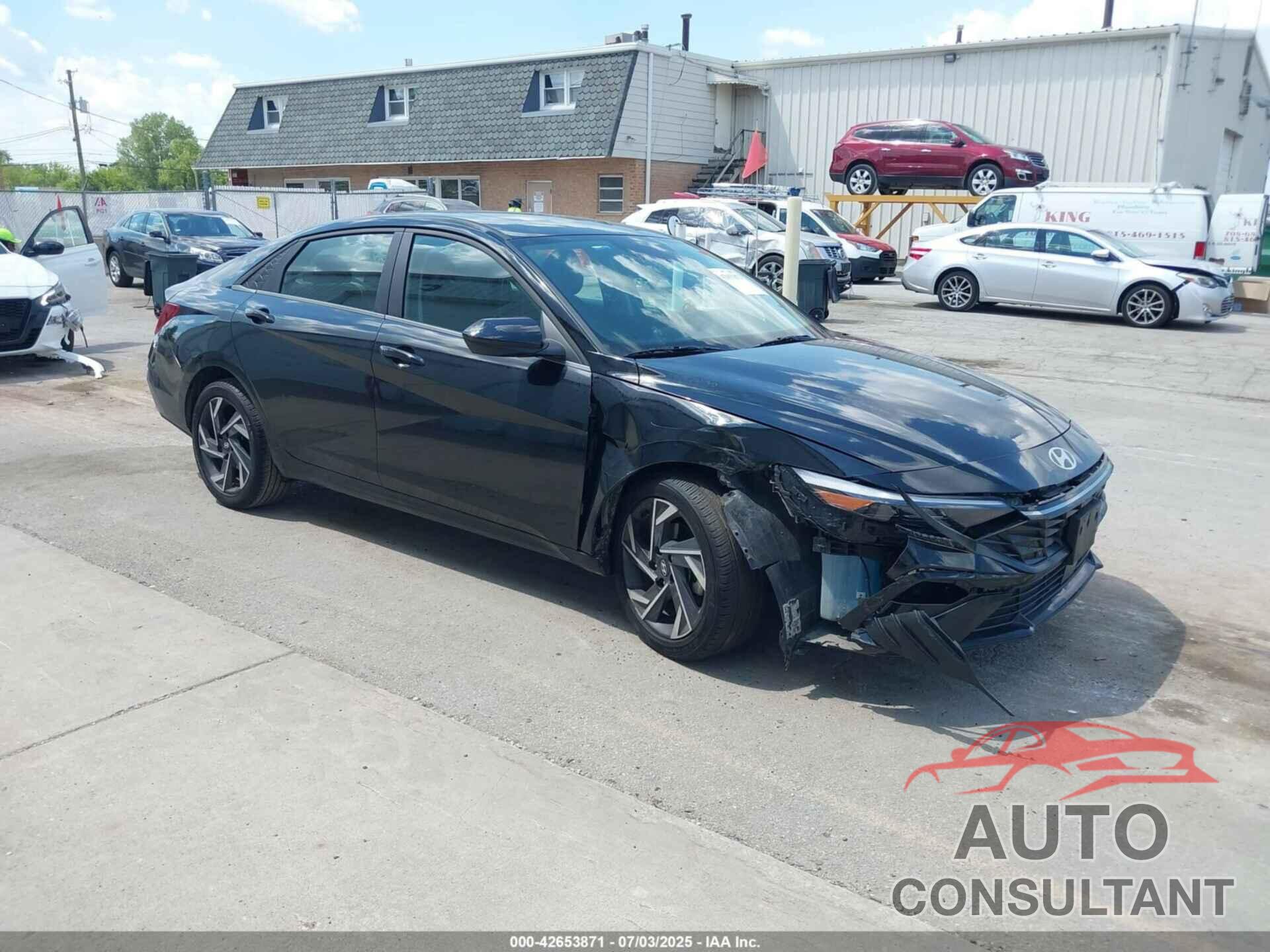 HYUNDAI ELANTRA 2025 - KMHLS4DG2SU881152