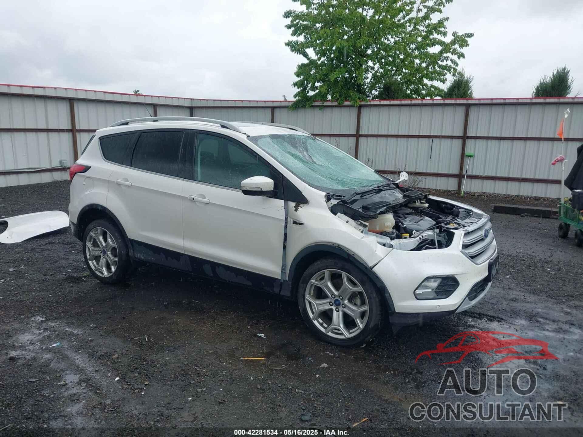 FORD ESCAPE 2019 - 1FMCU9J97KUA06551