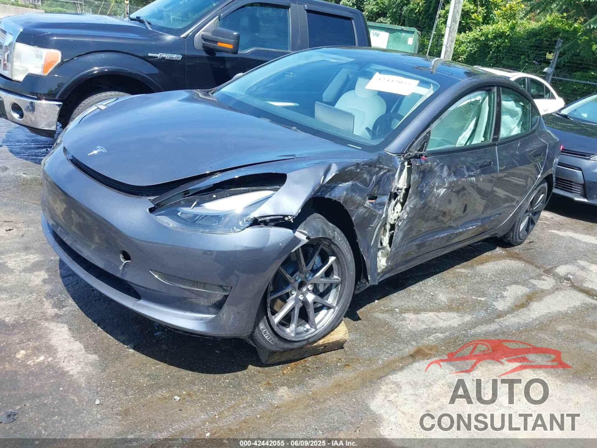 TESLA MODEL 3 2023 - 5YJ3E1EA7PF413311