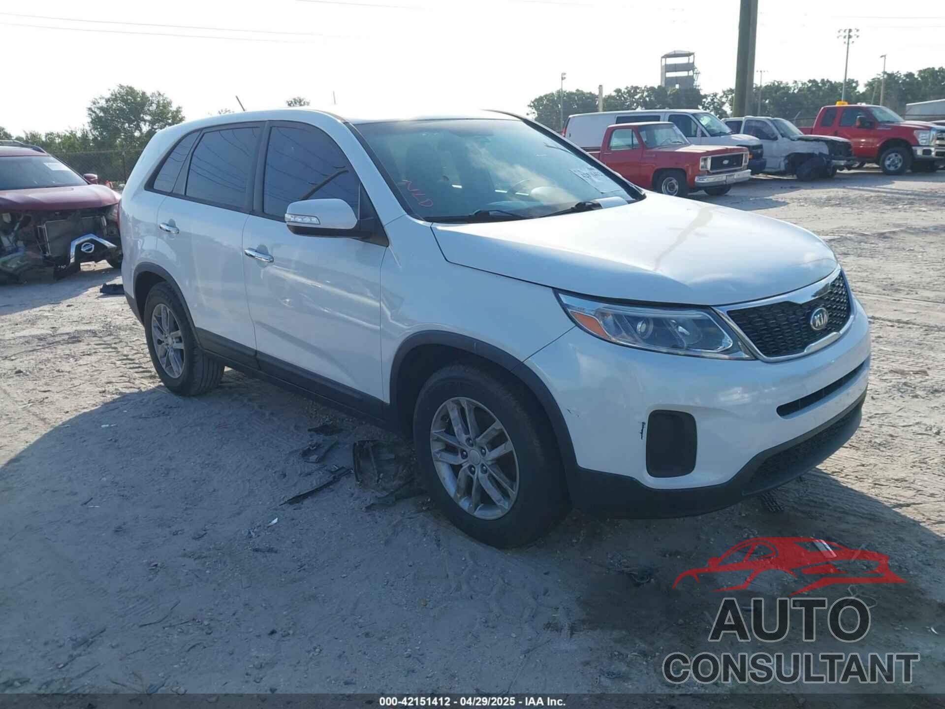 KIA SORENTO 2015 - 5XYKT3A69FG575172