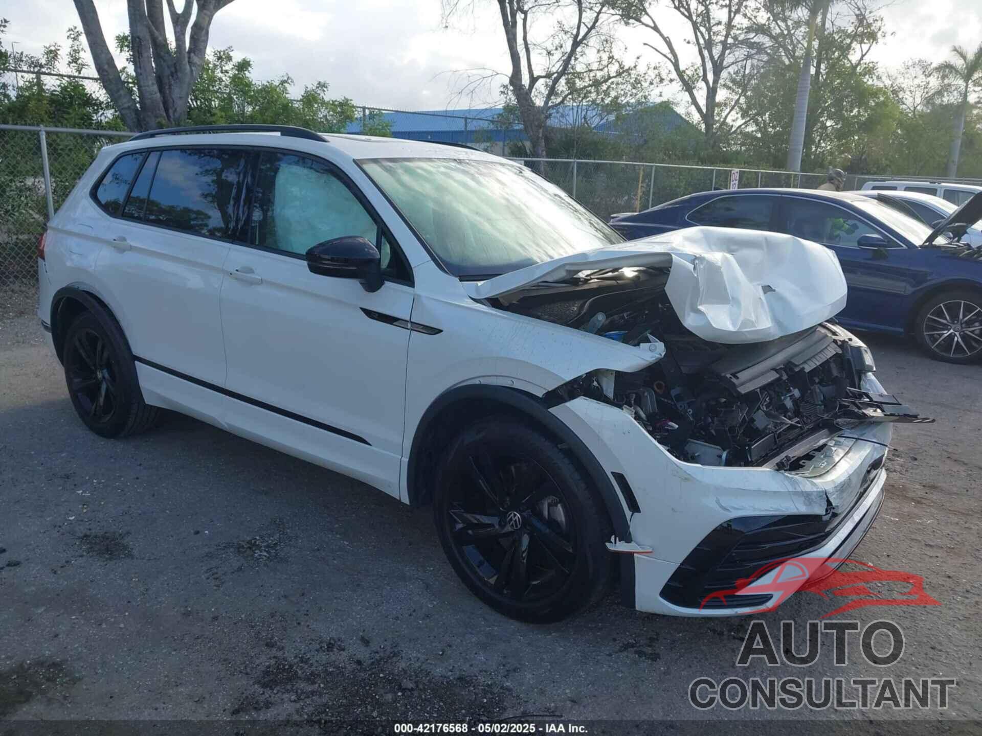 VOLKSWAGEN TIGUAN 2023 - 3VVCB7AX0PM092375
