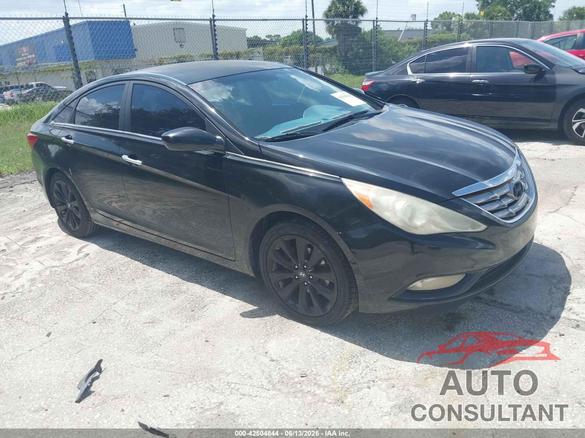 HYUNDAI SONATA 2011 - 5NPEC4AC0BH245044