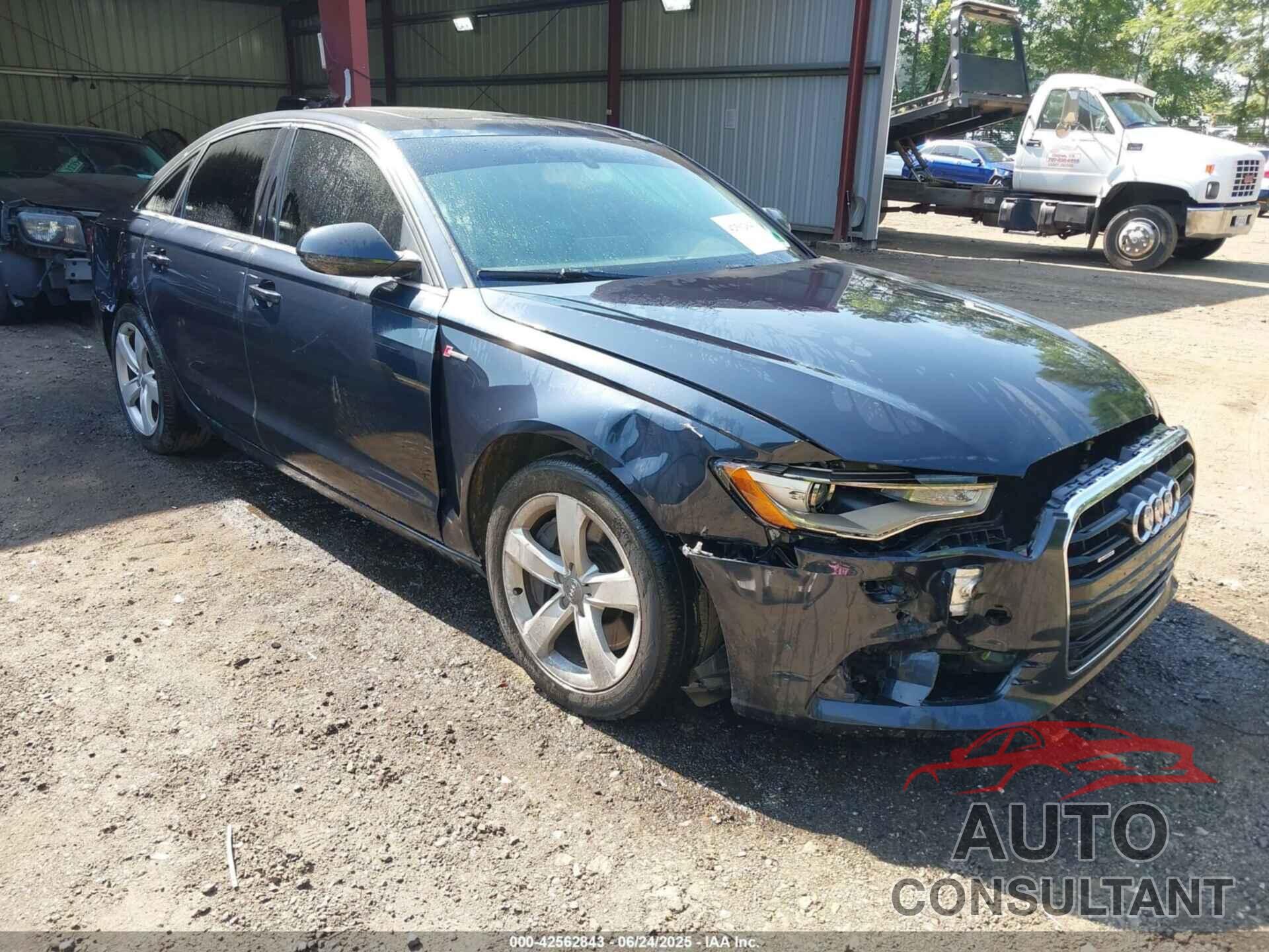 AUDI A6 2012 - WAUGGAFC1CN087249