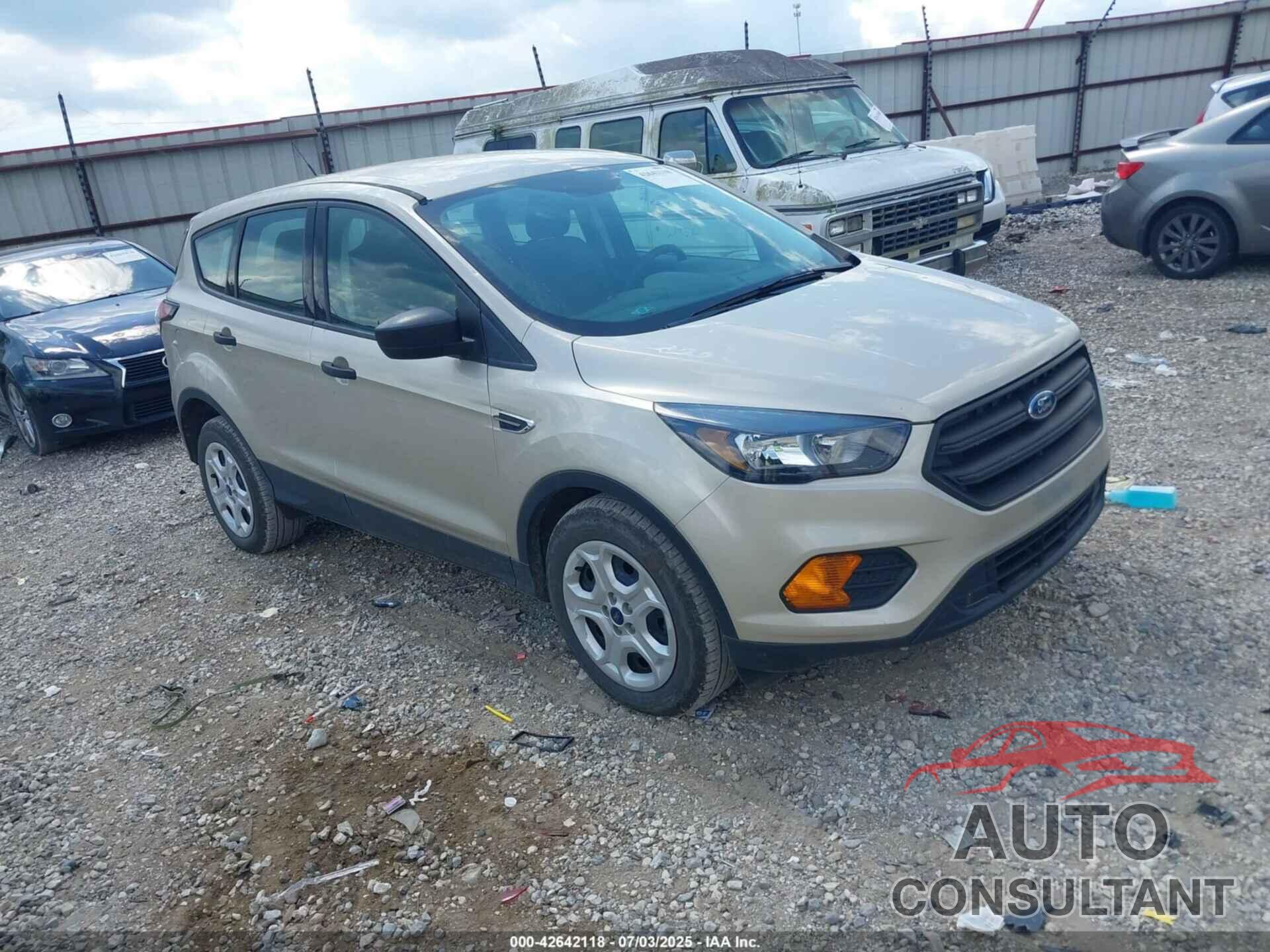 FORD ESCAPE 2018 - 1FMCU0F71JUB96834