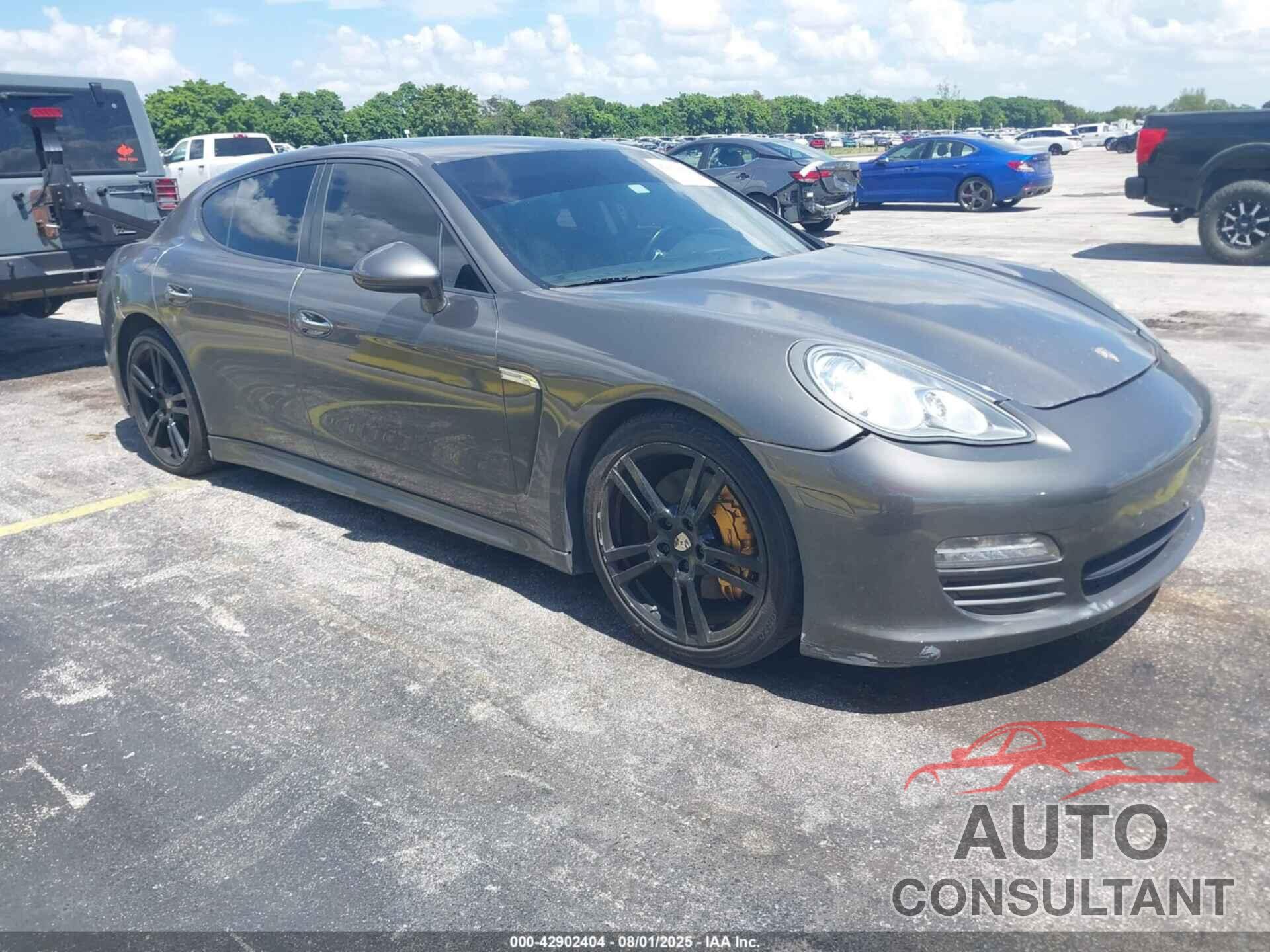 PORSCHE PANAMERA 2013 - WP0AA2A71DL010212