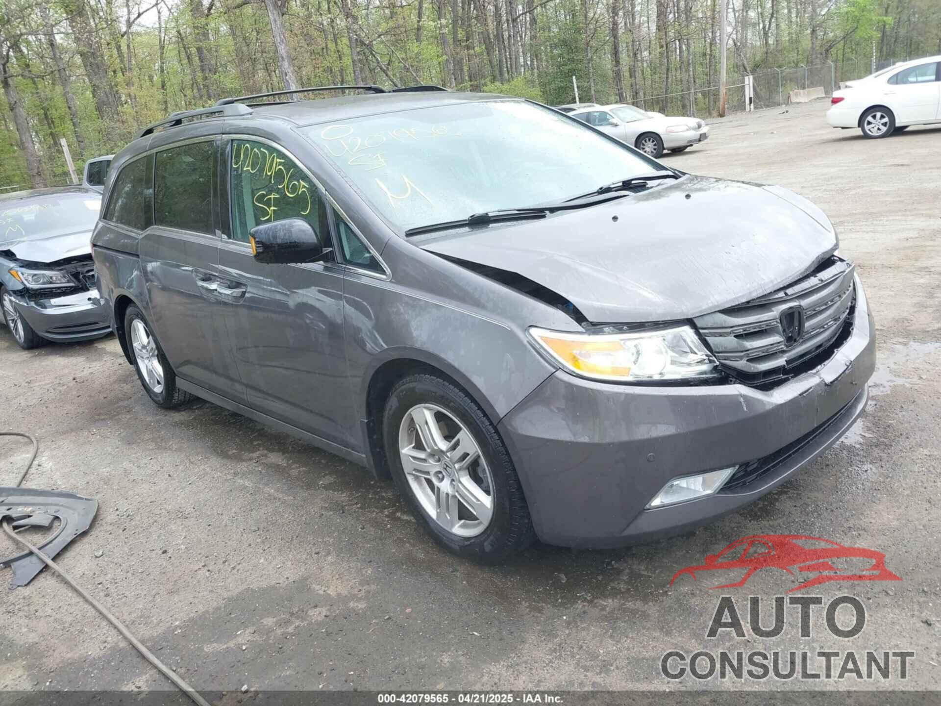 HONDA ODYSSEY 2013 - 5FNRL5H94DB013310