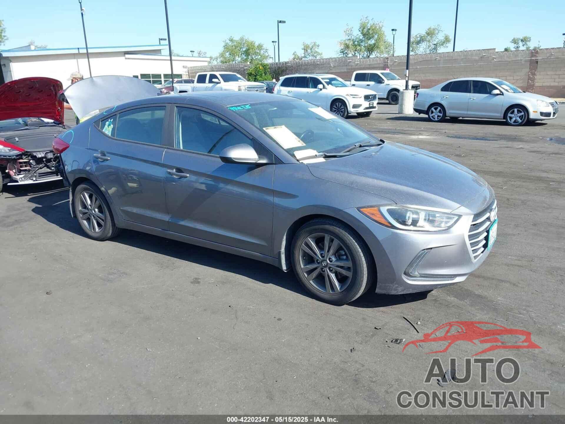 HYUNDAI ELANTRA 2018 - 5NPD84LF9JH350586