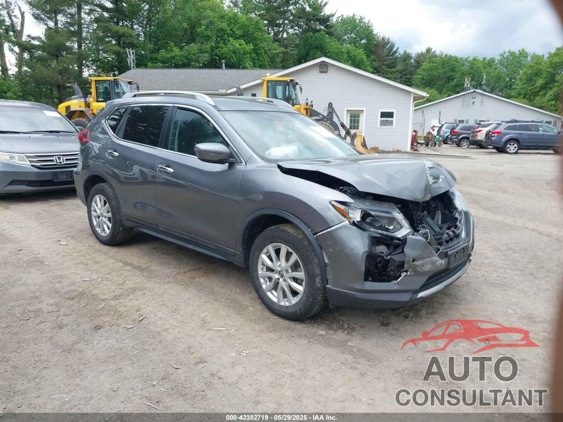 NISSAN ROGUE 2018 - 5N1AT2MV6JC761415