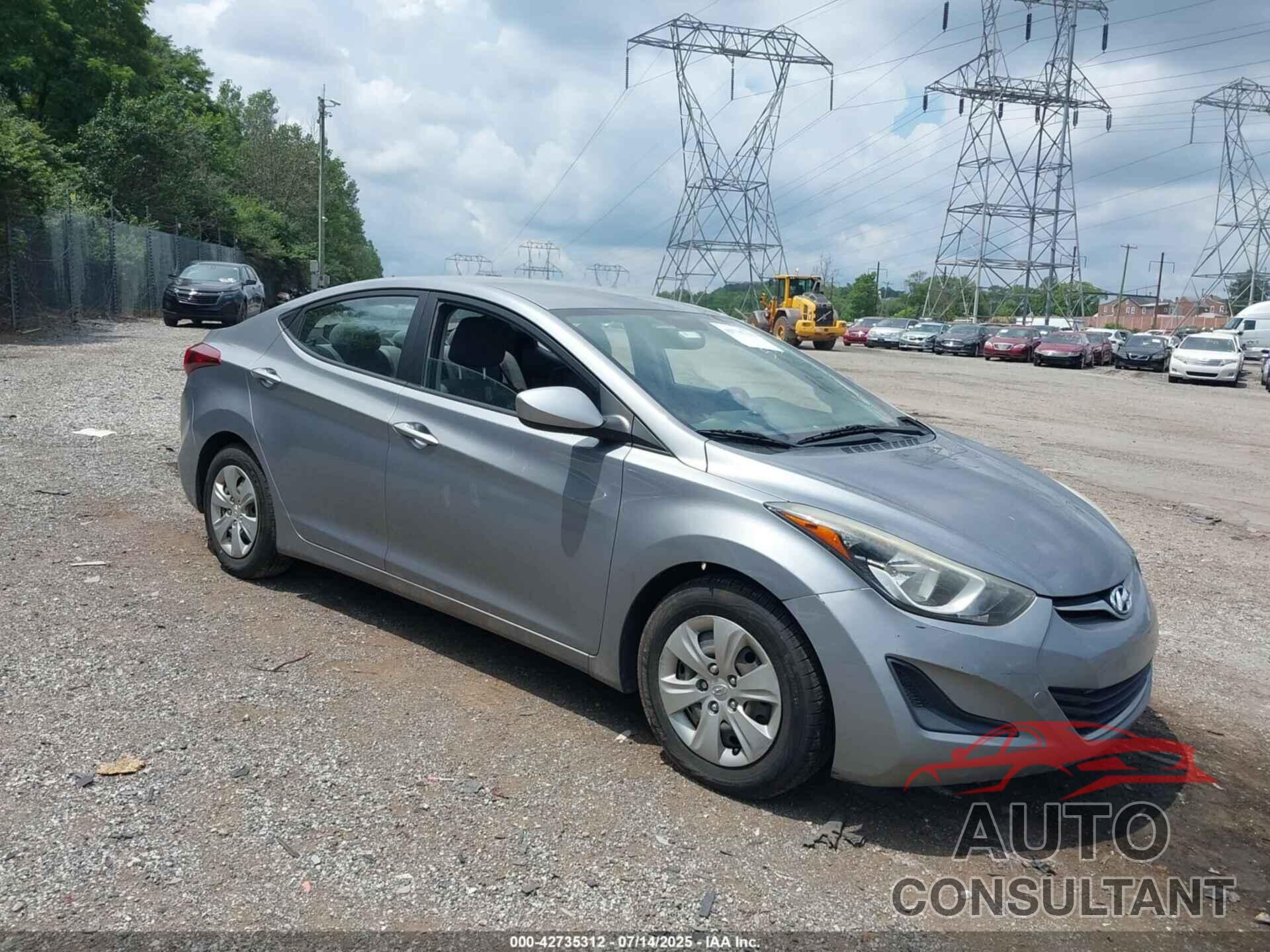 HYUNDAI ELANTRA 2016 - KMHDH4AE7GU543730